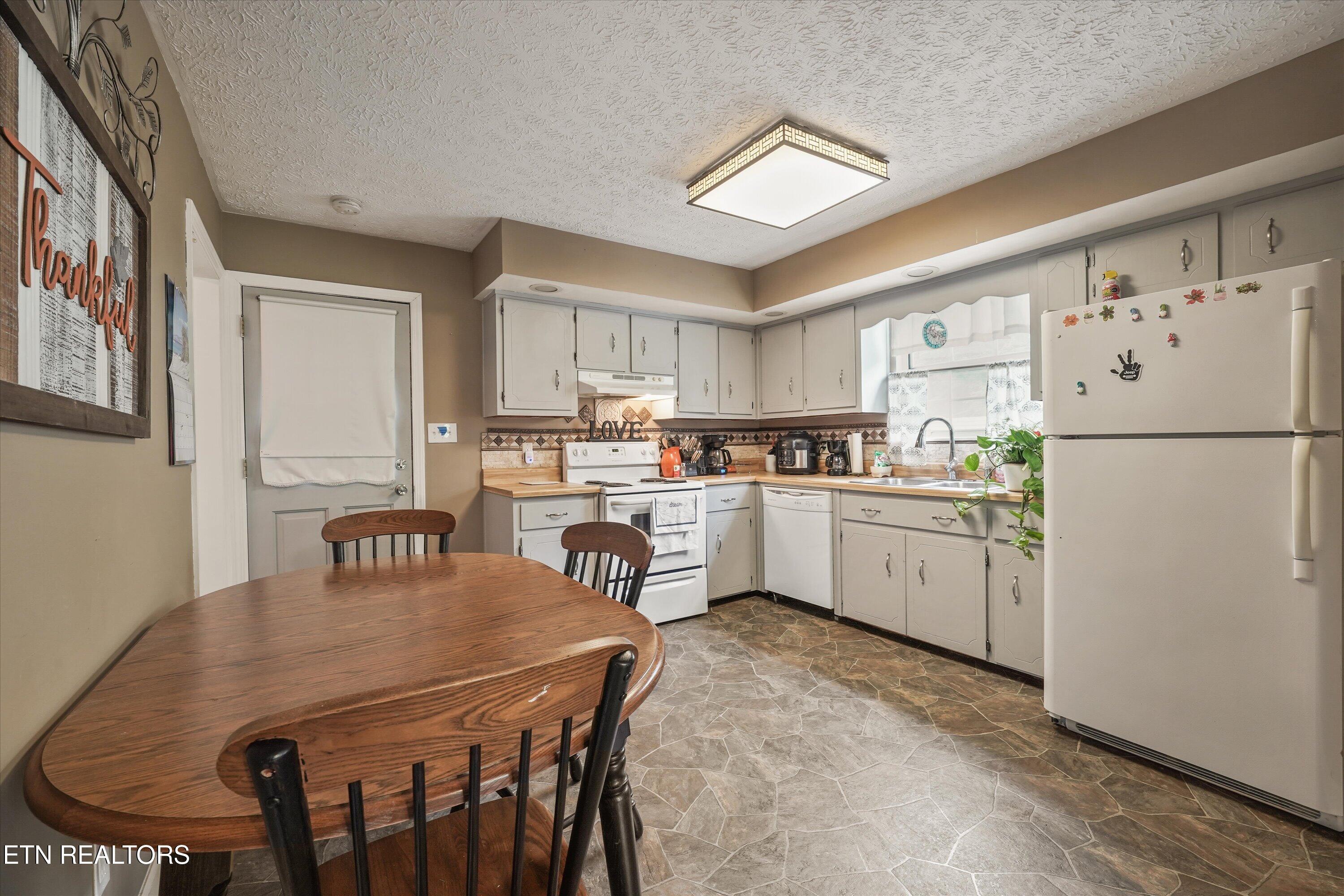 6301 S Ruggles Ferry Pike Knoxville TN 37924