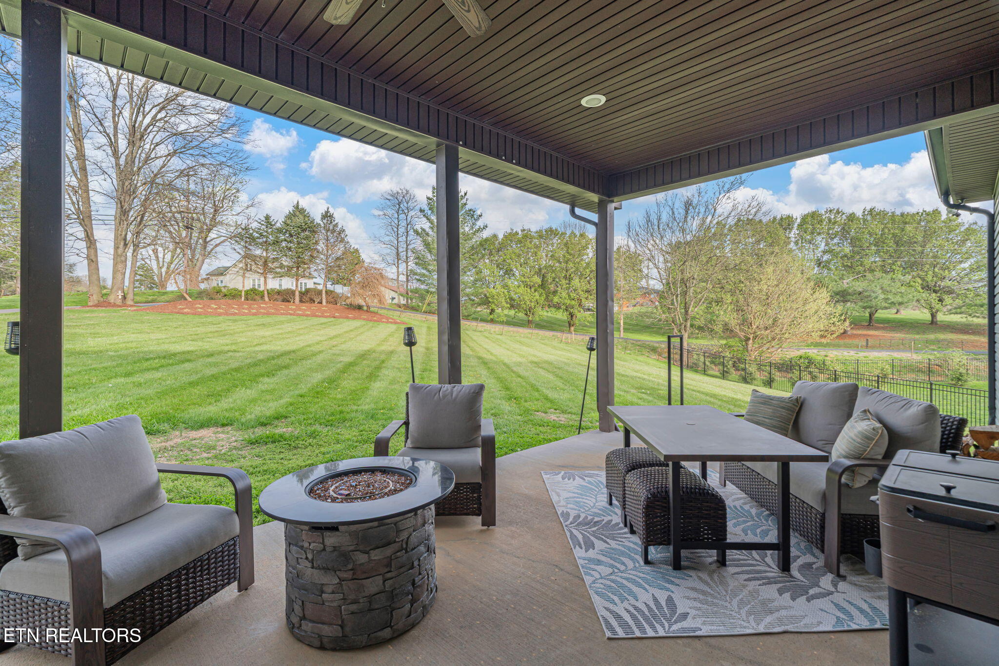 9360 Gabrielle Road Strawberry Plains TN 37871