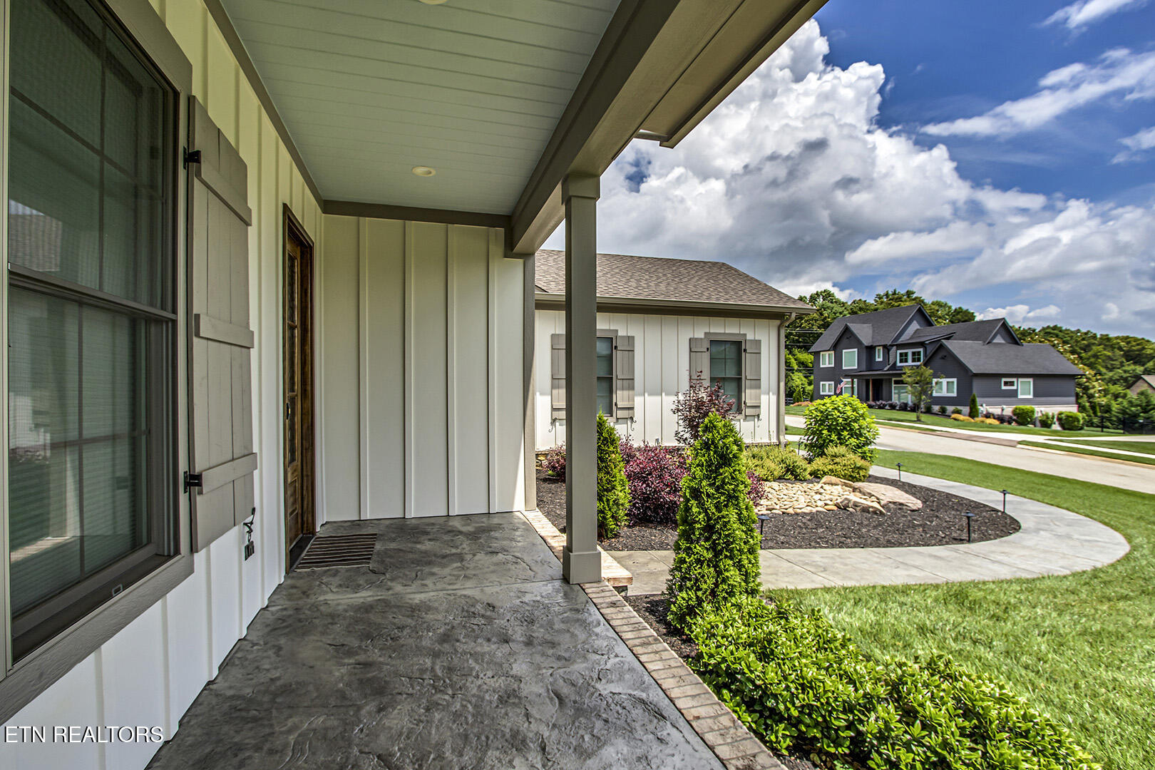 209 Fence Post Lane Knoxville TN 37934