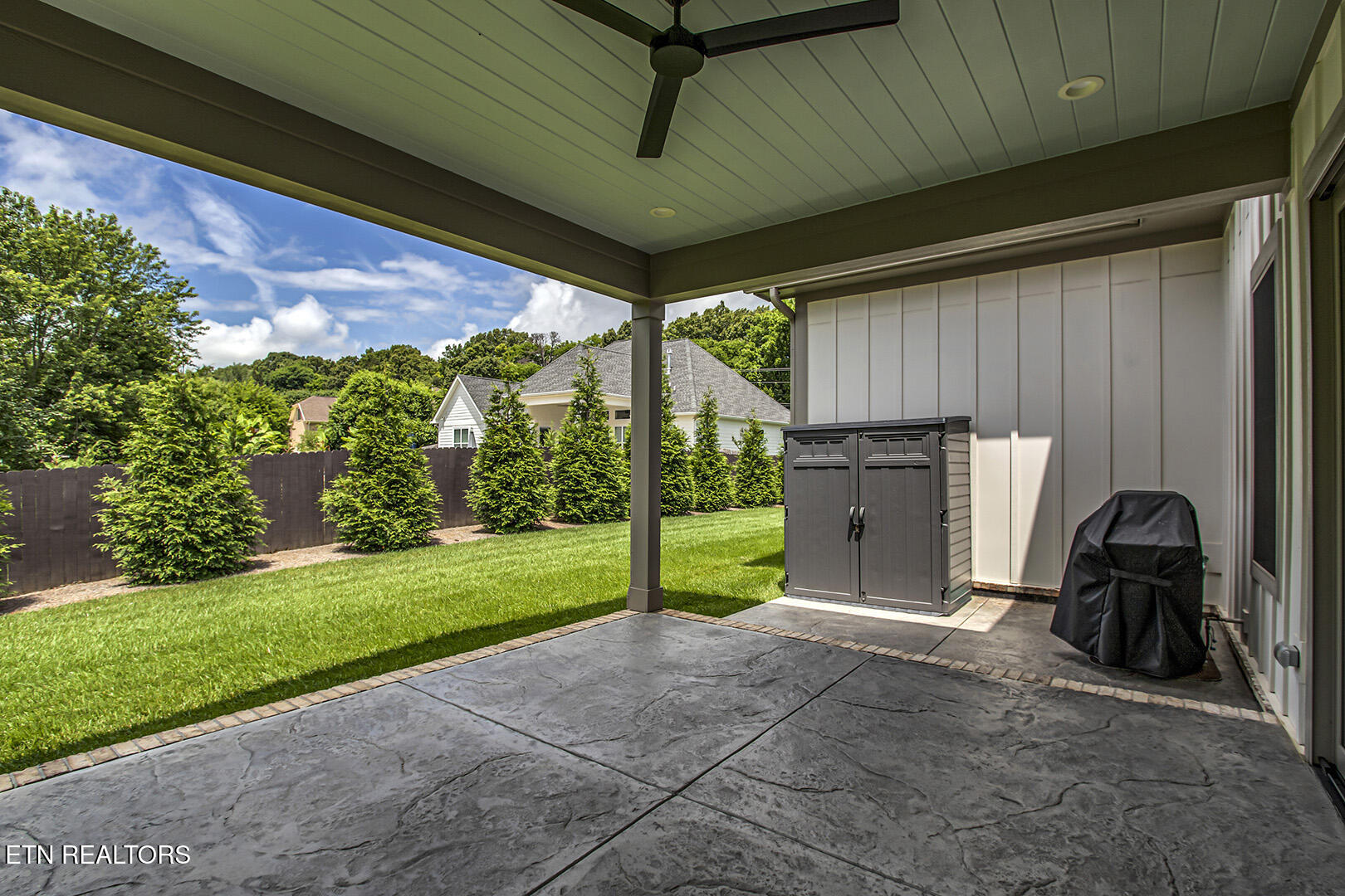 209 Fence Post Lane Knoxville TN 37934