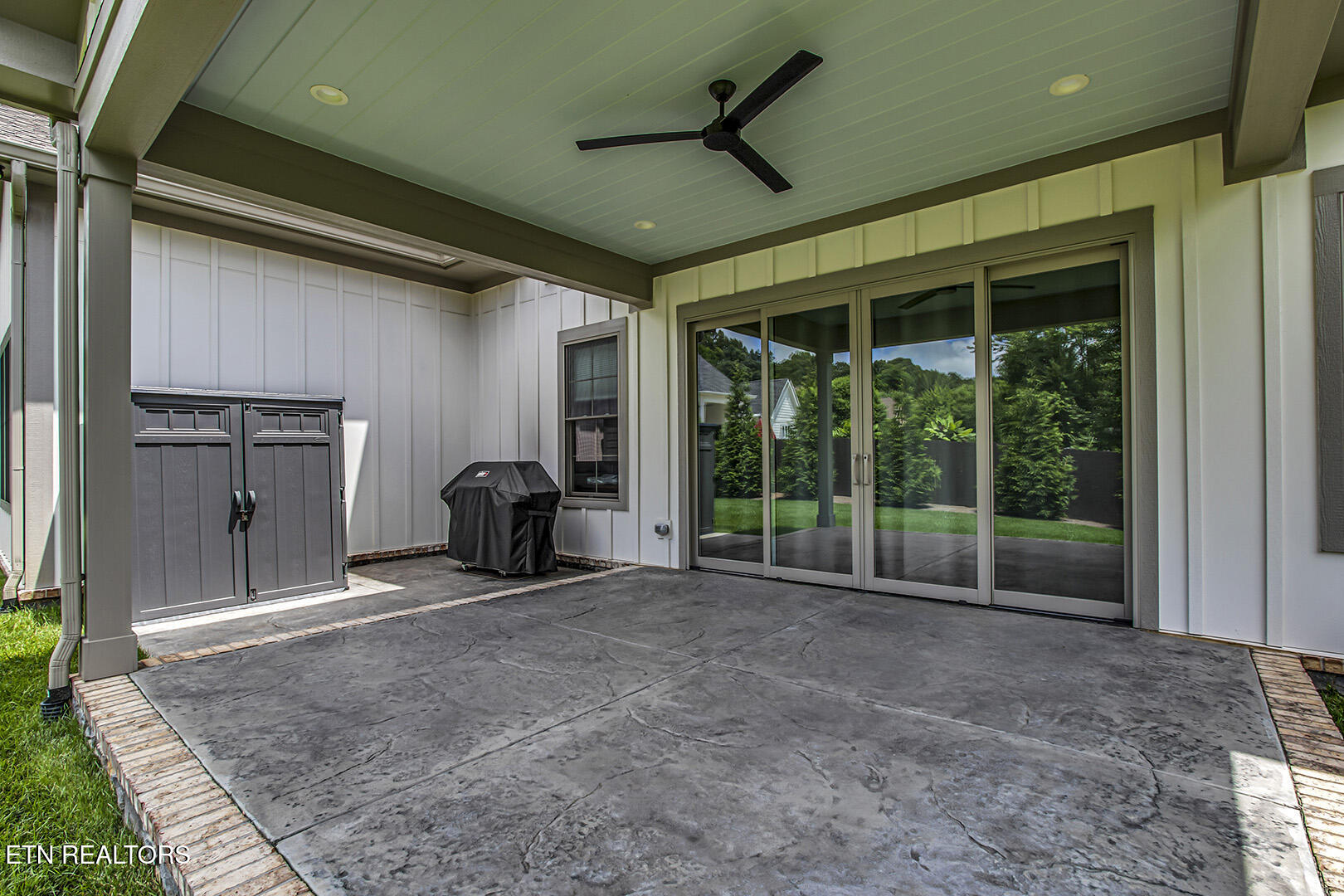 209 Fence Post Lane Knoxville TN 37934