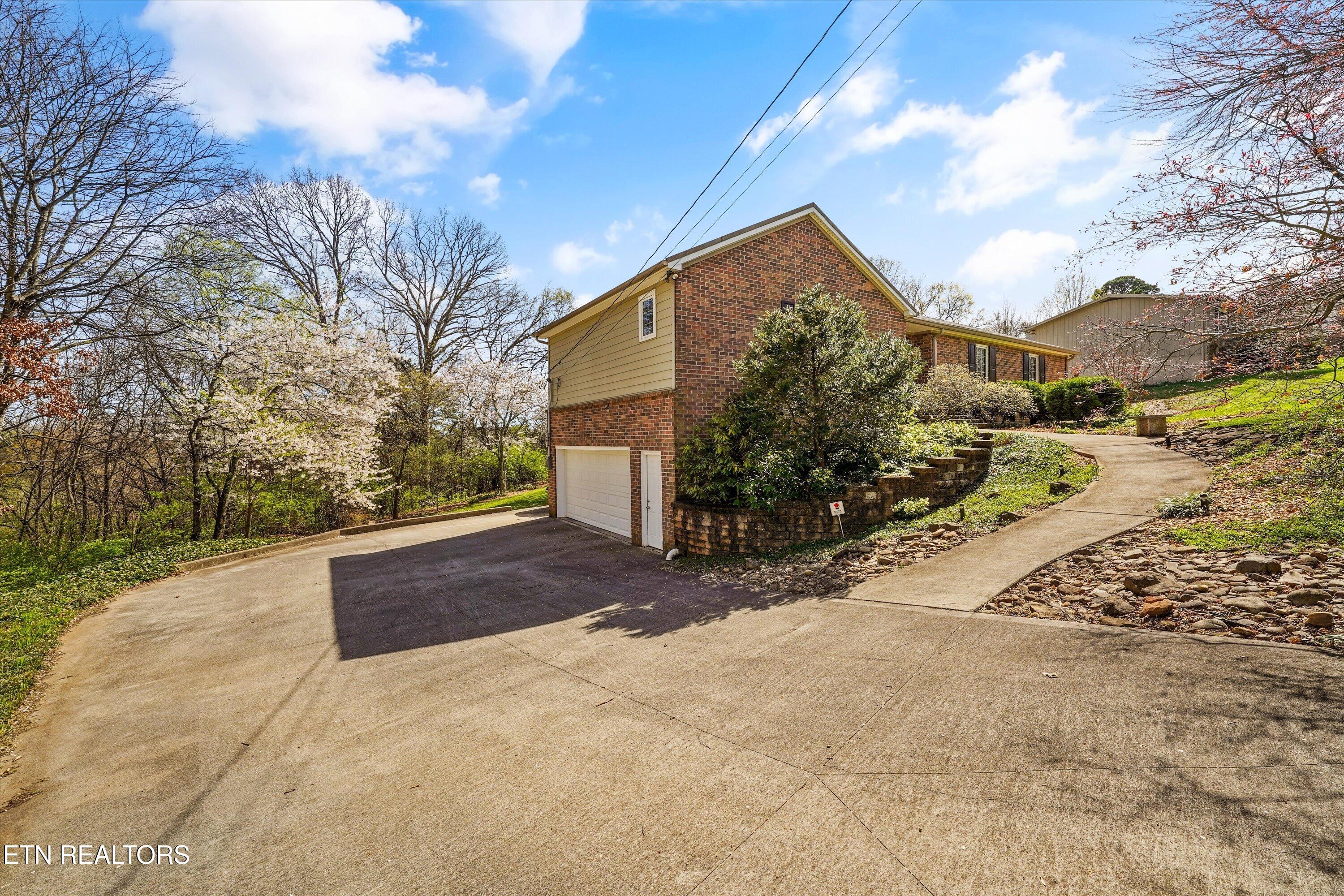 10937 Sallings Road Knoxville TN 37922