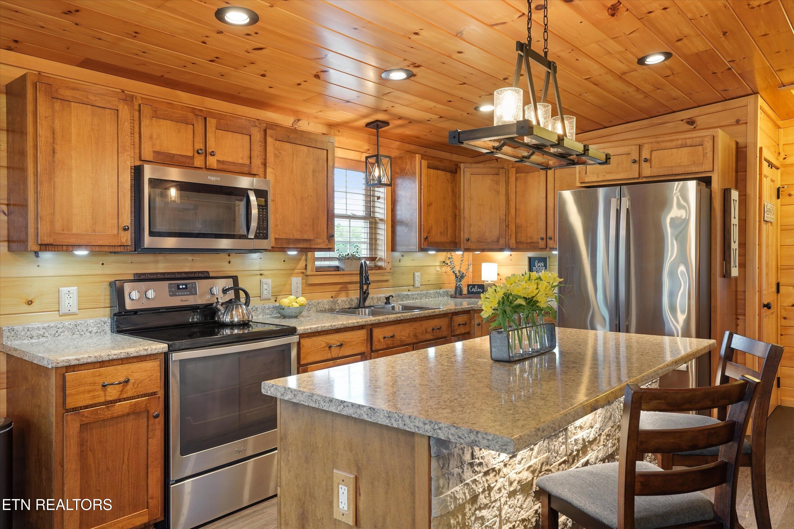 1609 Big Gully Road Maryville TN 37801