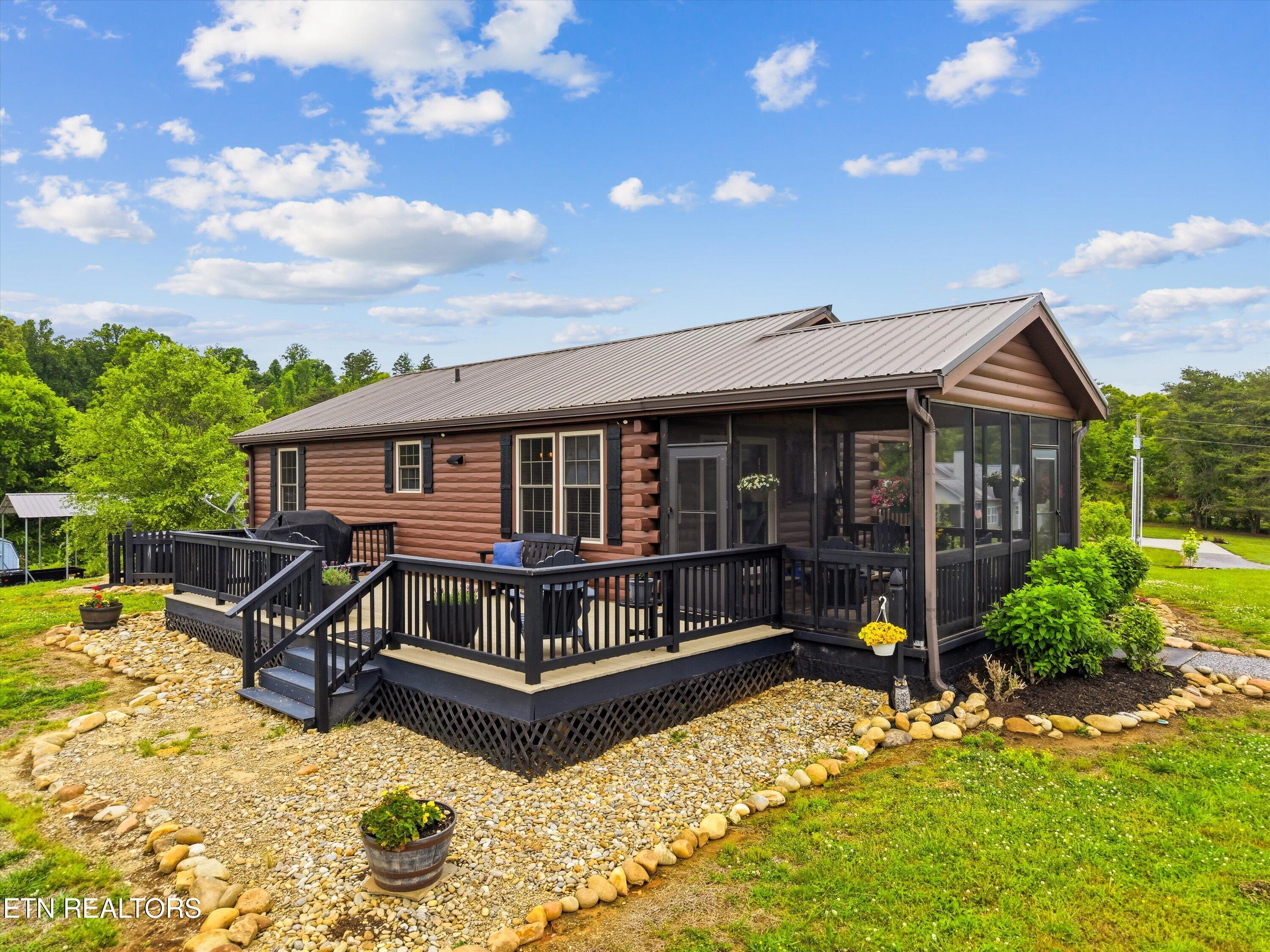 1609 Big Gully Road Maryville TN 37801