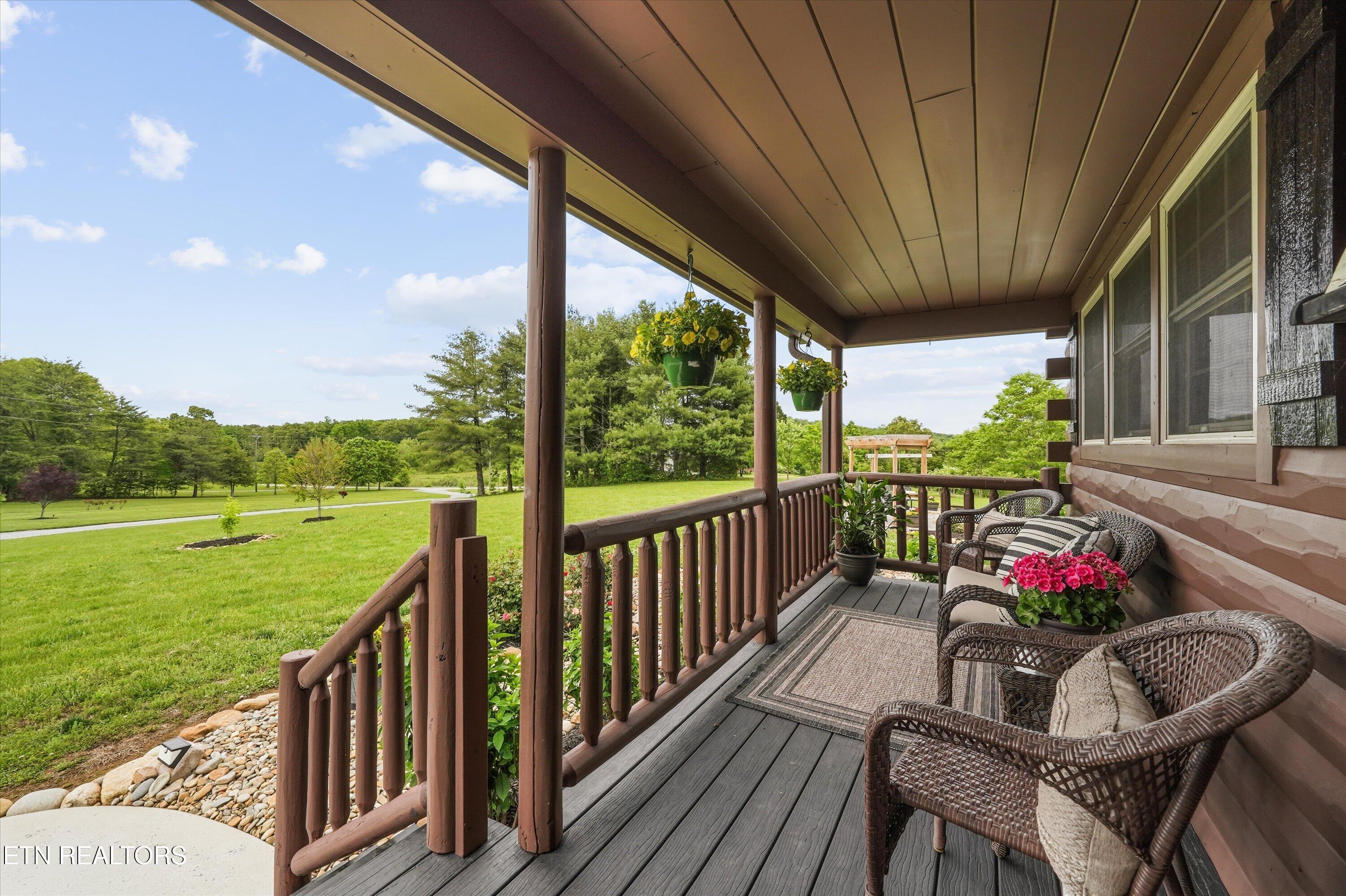 1609 Big Gully Road Maryville TN 37801