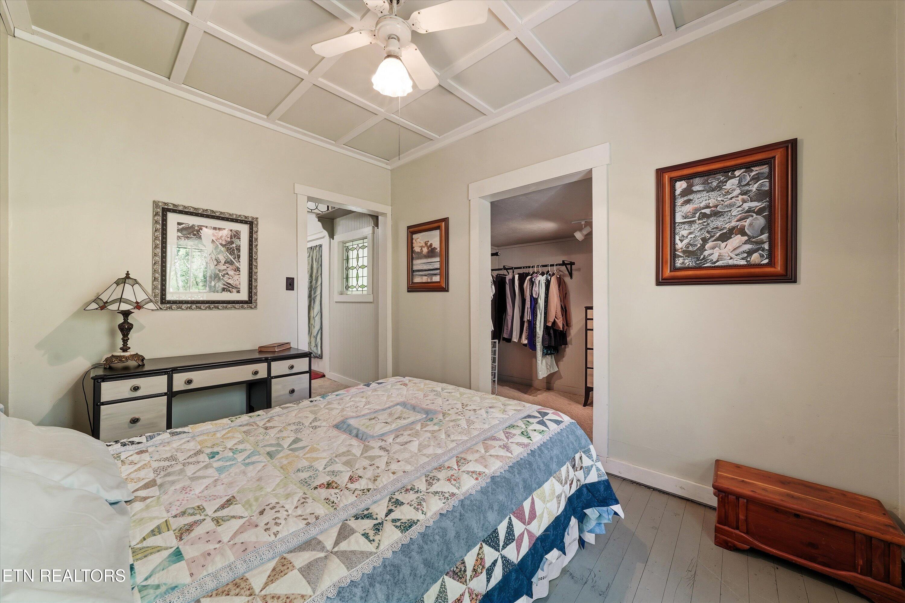 315 Laurel Hollow Road Clinton TN 37716