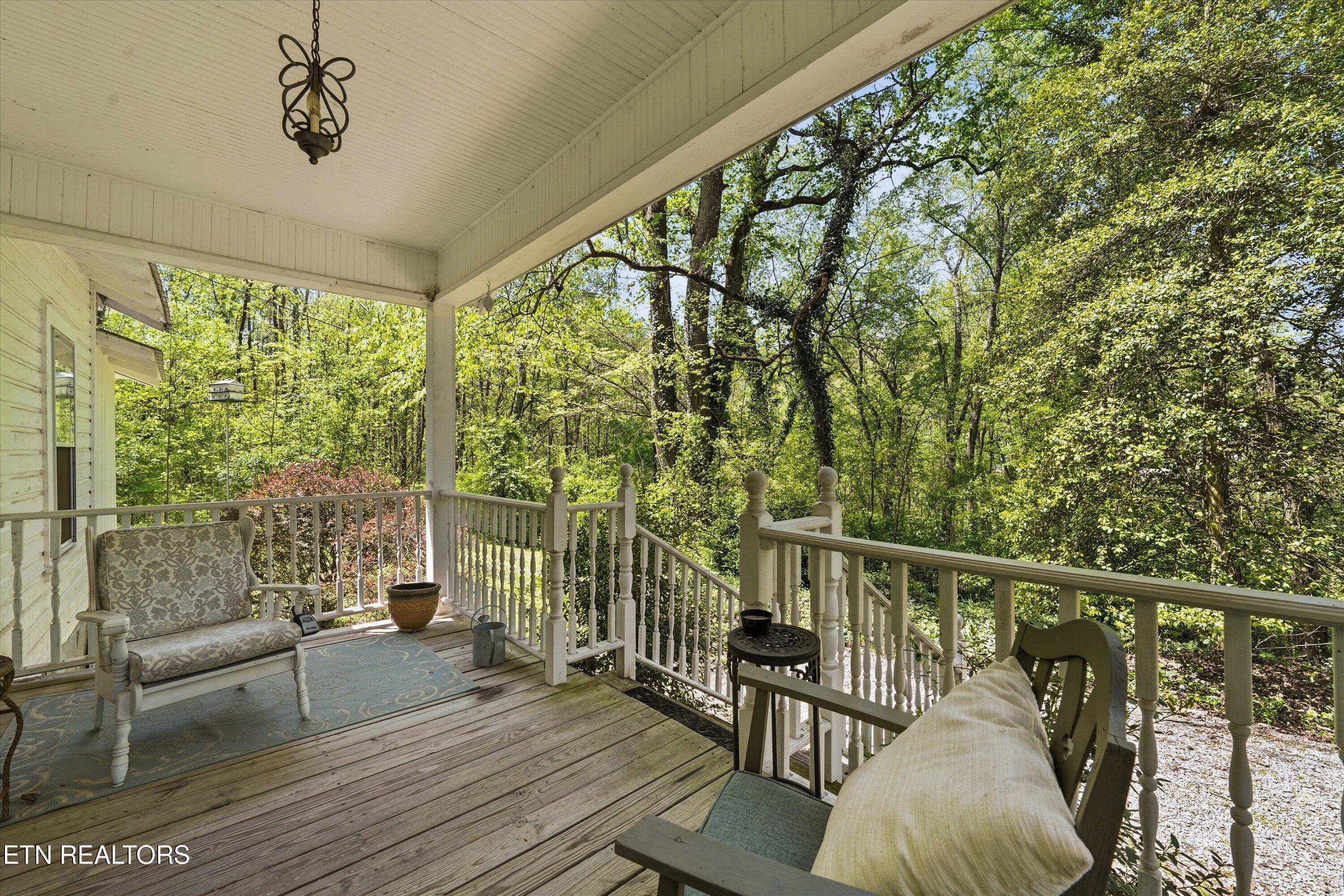 315 Laurel Hollow Road Clinton TN 37716