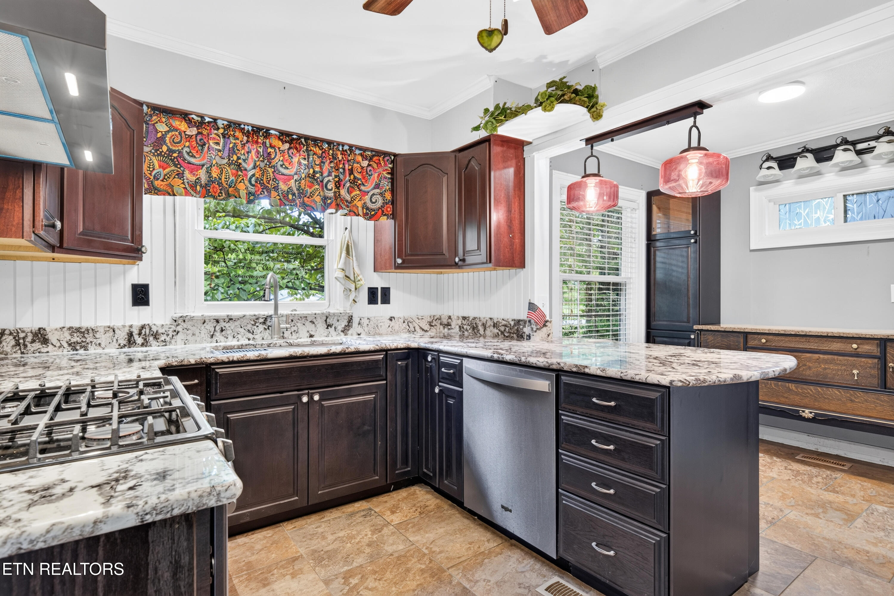 1049 Mitchell Avenue Cookeville TN 38501