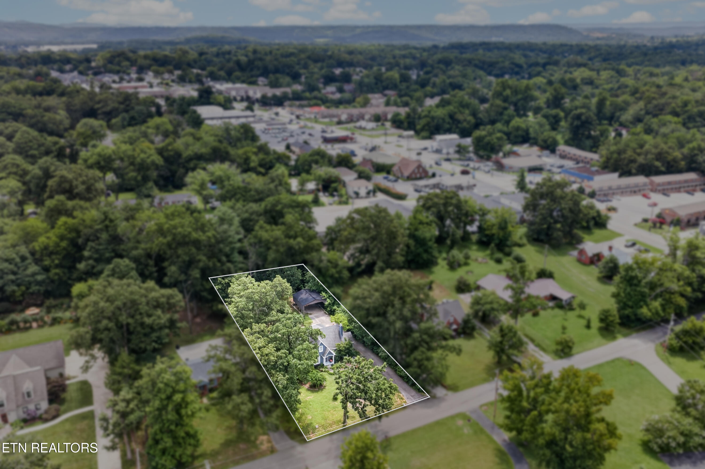 1049 Mitchell Avenue Cookeville TN 38501
