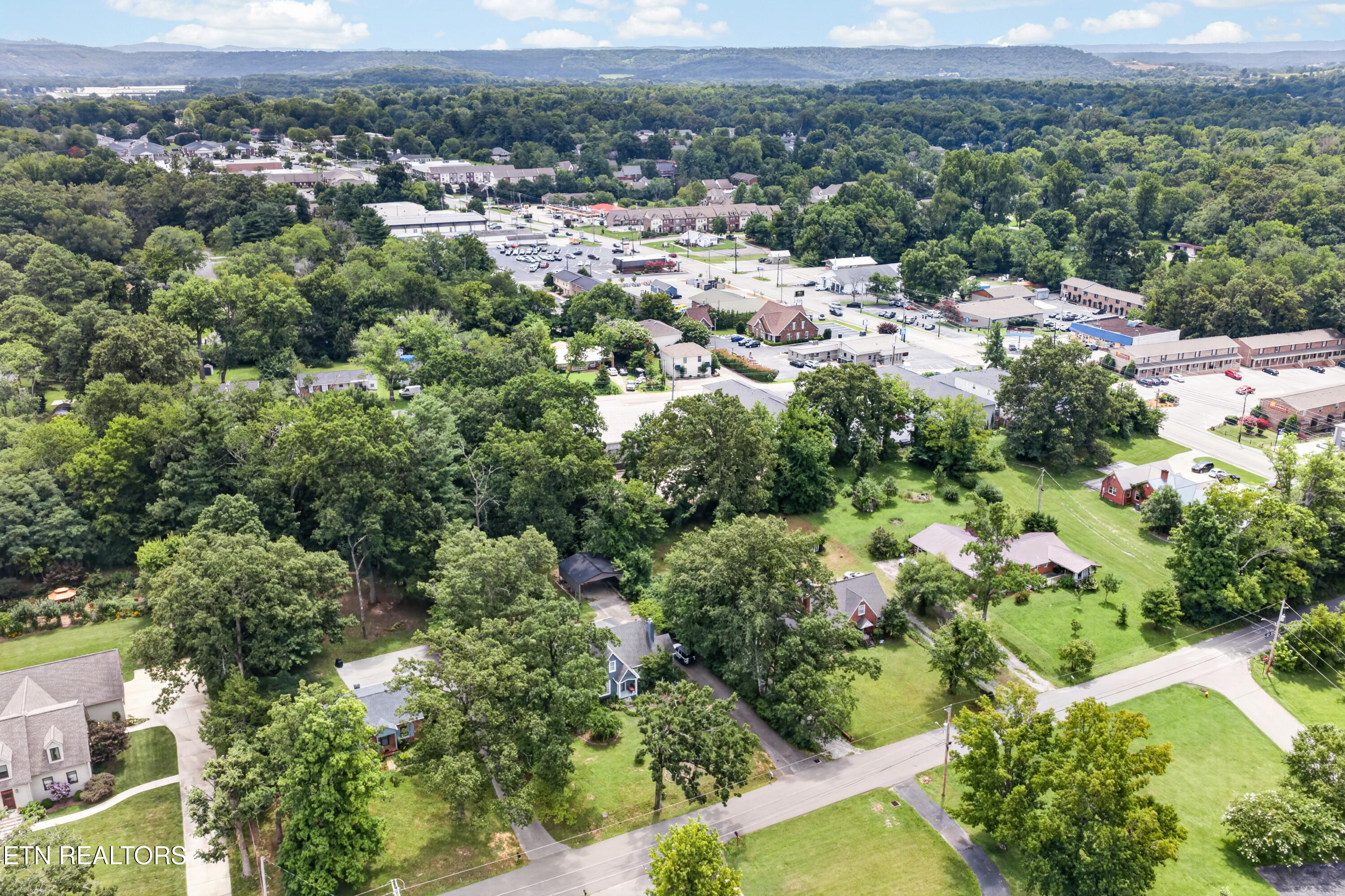 1049 Mitchell Avenue Cookeville TN 38501