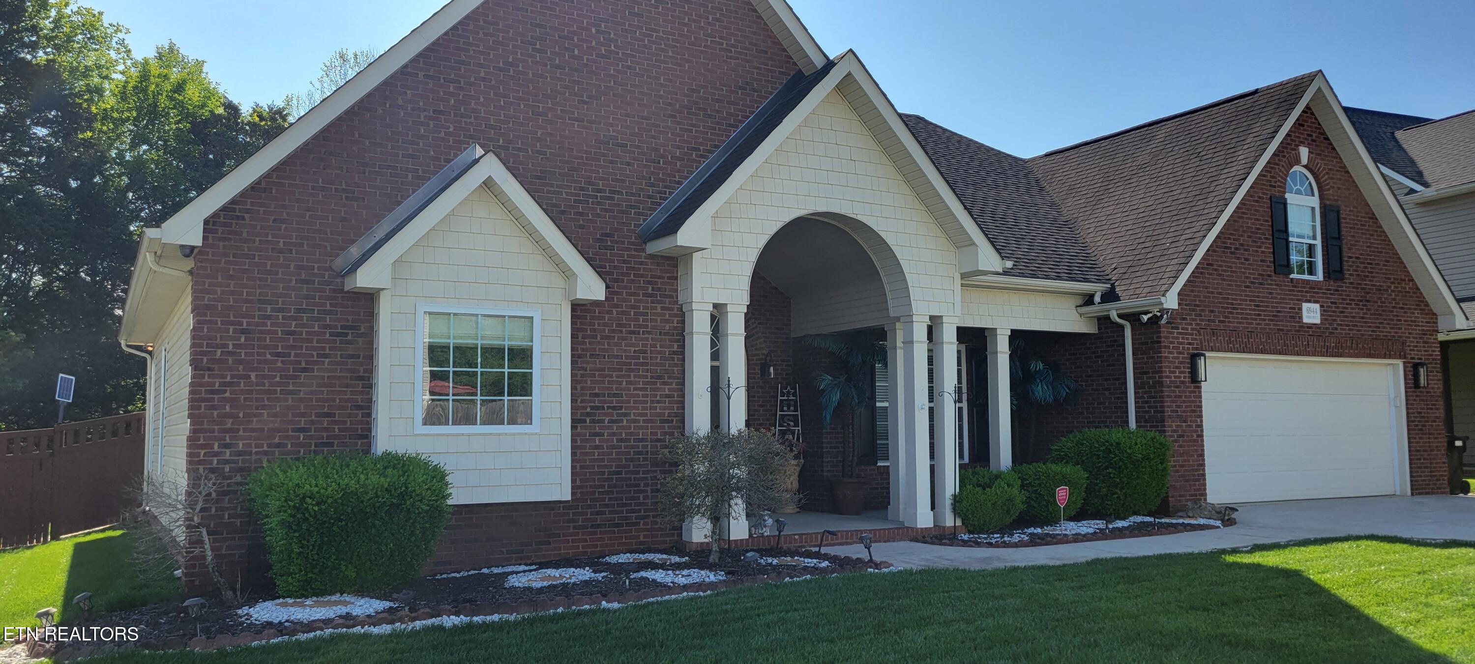 6944 Wyndham Pointe Lane Knoxville TN 37931