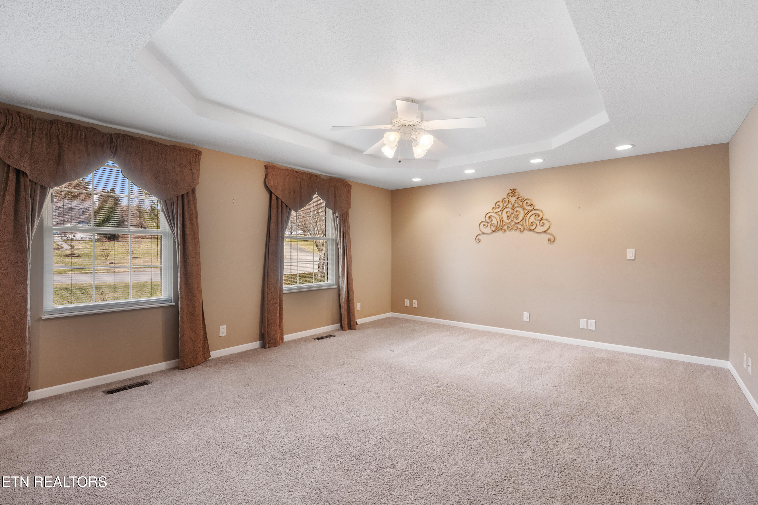 1245 S Heritage Drive Maryville TN 37803