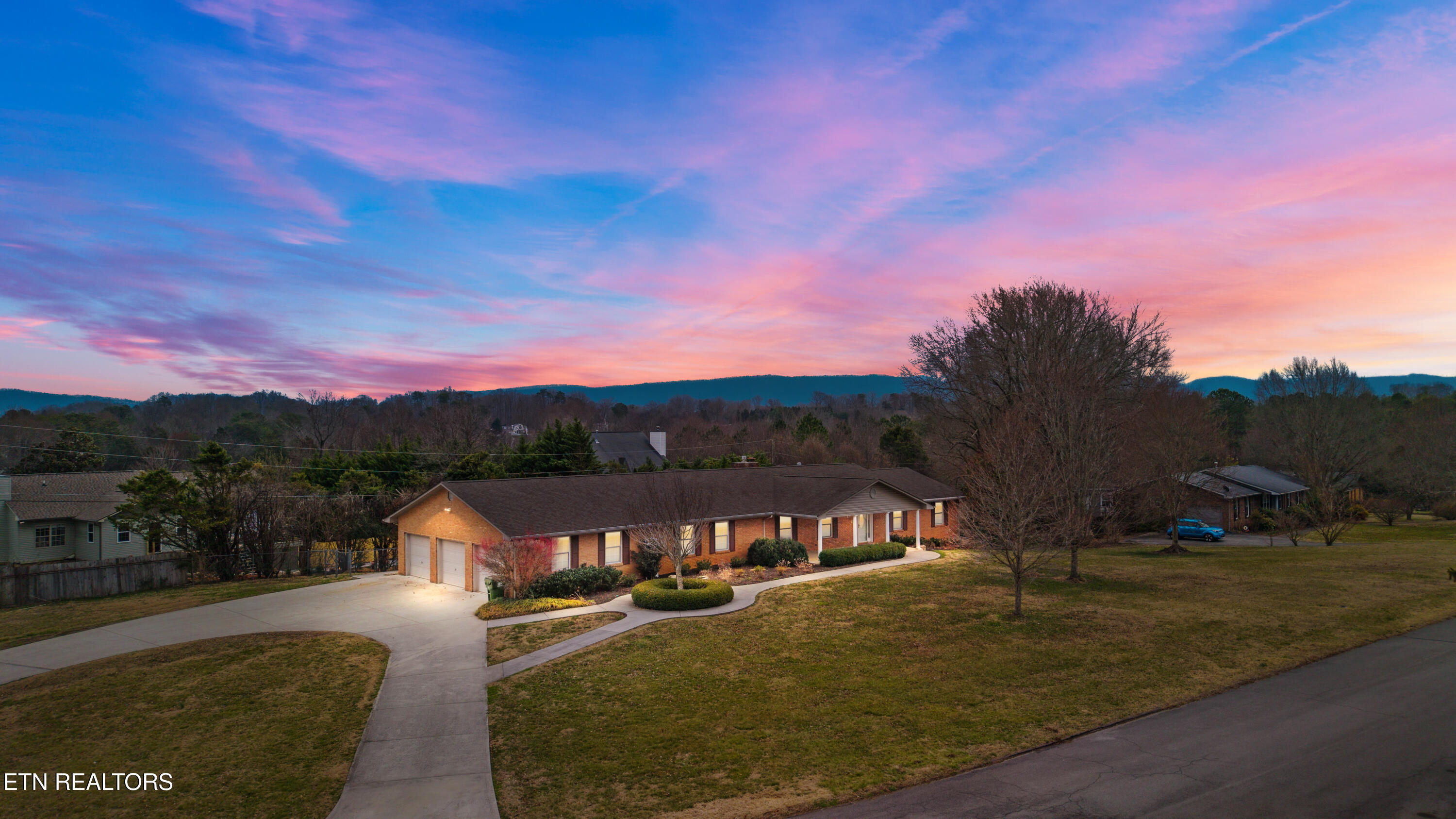 1245 S Heritage Drive Maryville TN 37803