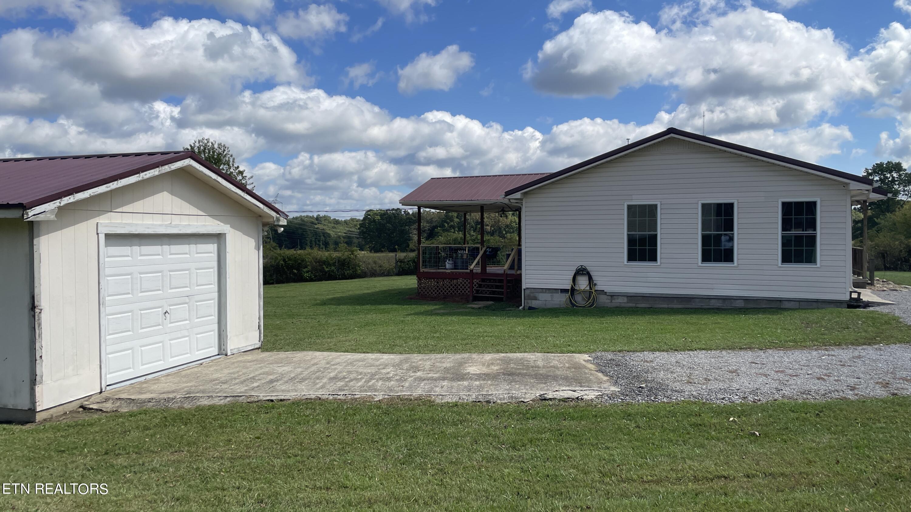 89 Plateau Firetower Road Crossville TN 38571