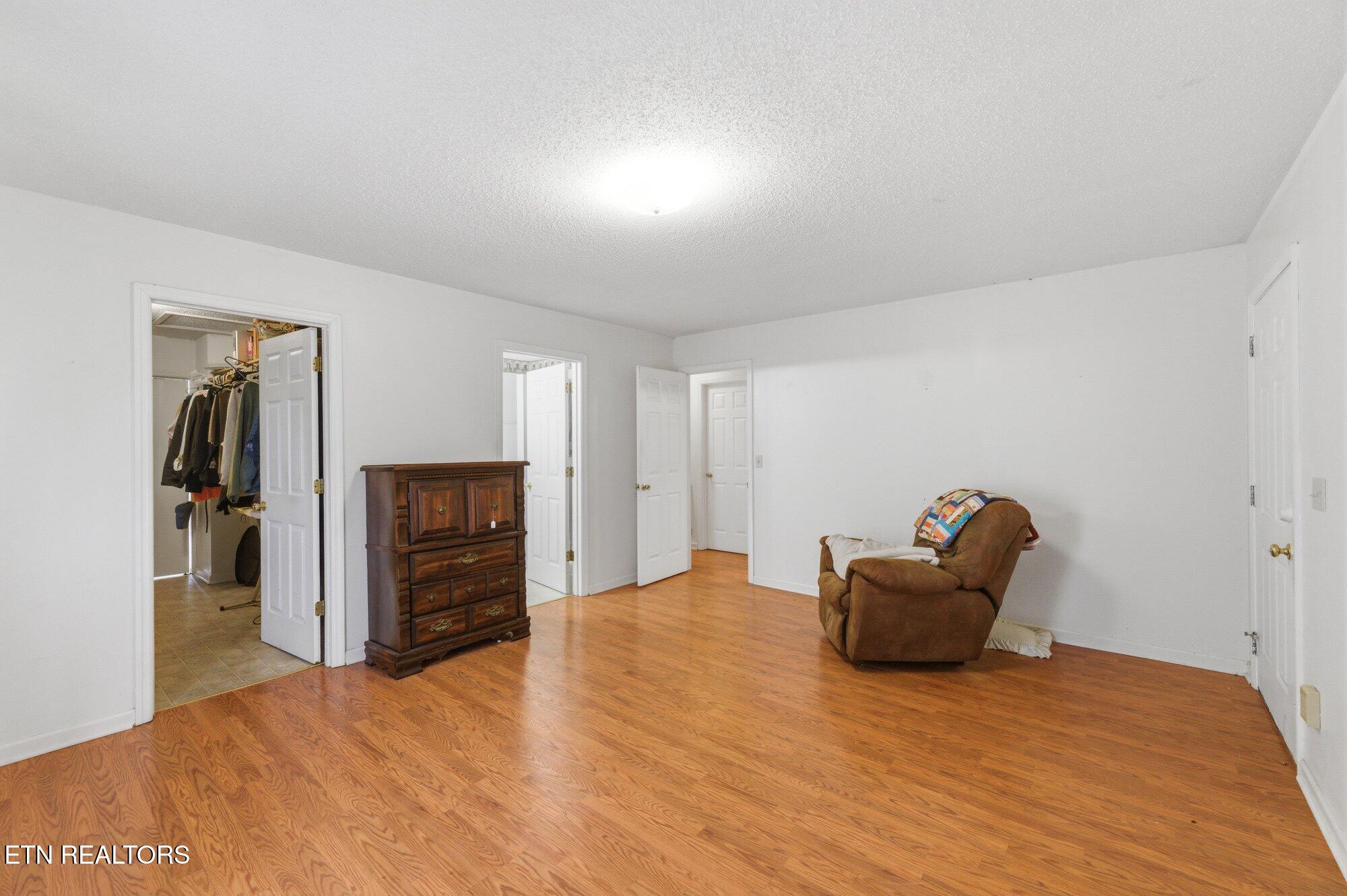 1992 Federal Road Madisonville TN 37354