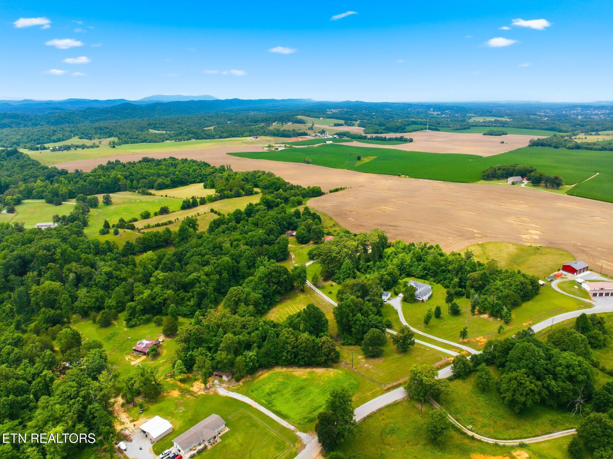 1992 Federal Road Madisonville TN 37354
