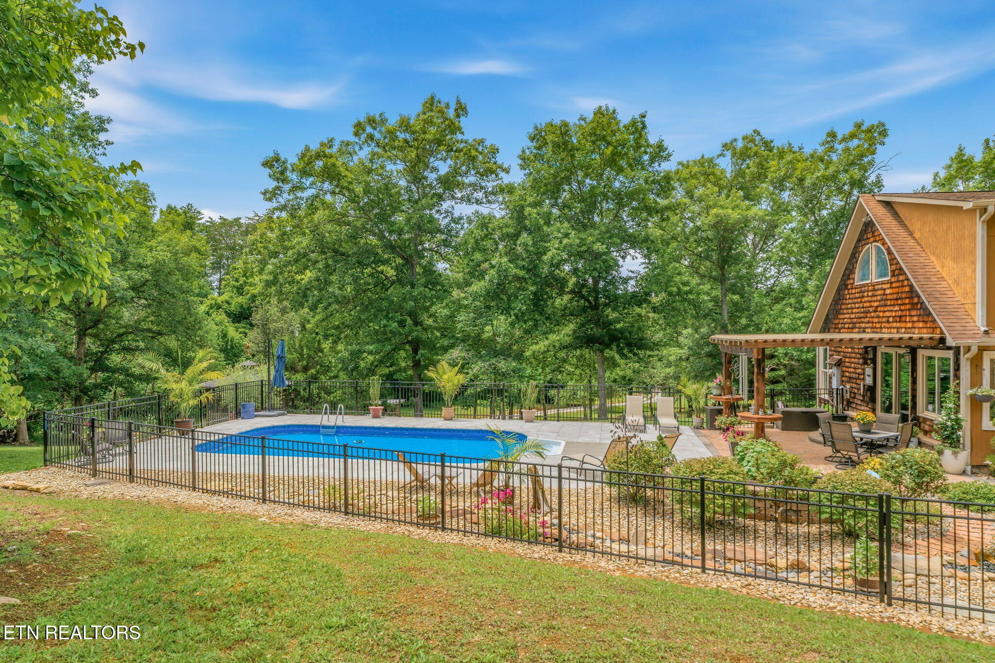118 Dupont Smith Lane Kingston TN 37763