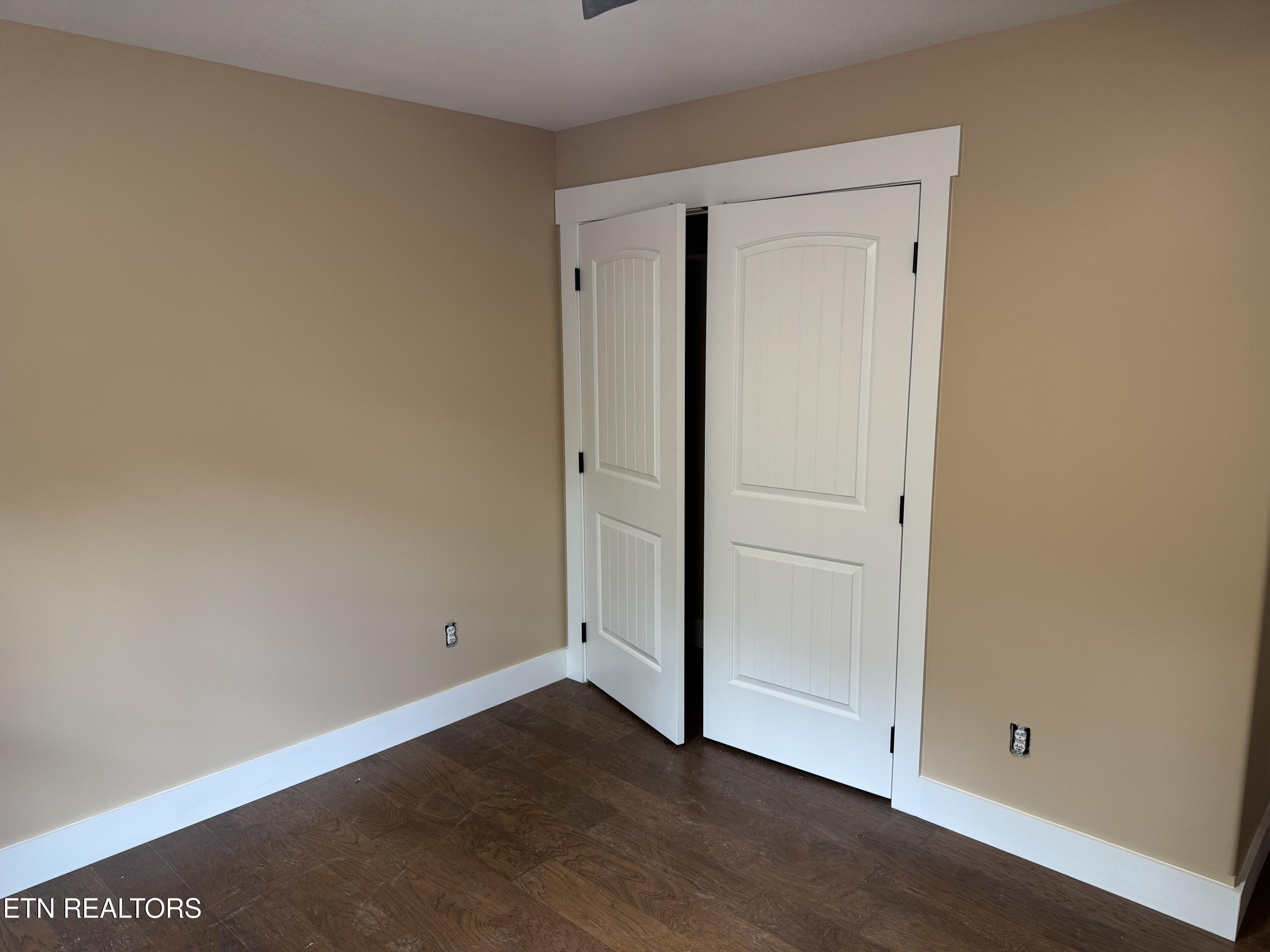 717 Oneida Lane Crossville TN 38572