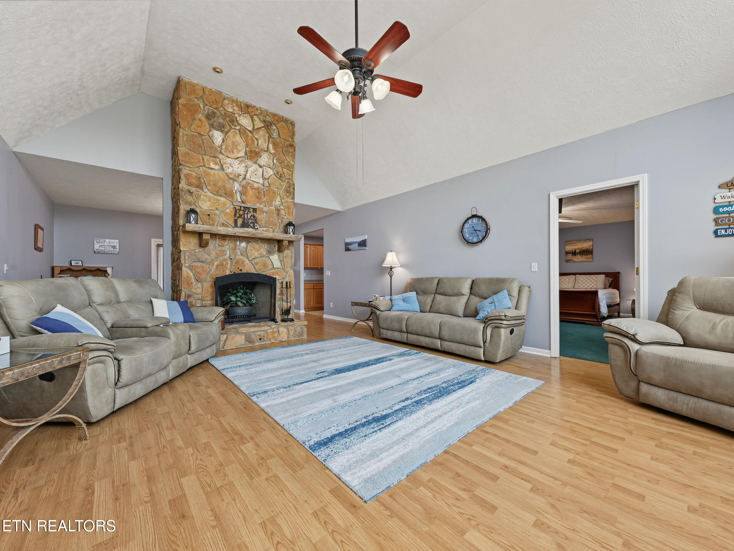 257 Mariner Point Road Lafollette TN 37766