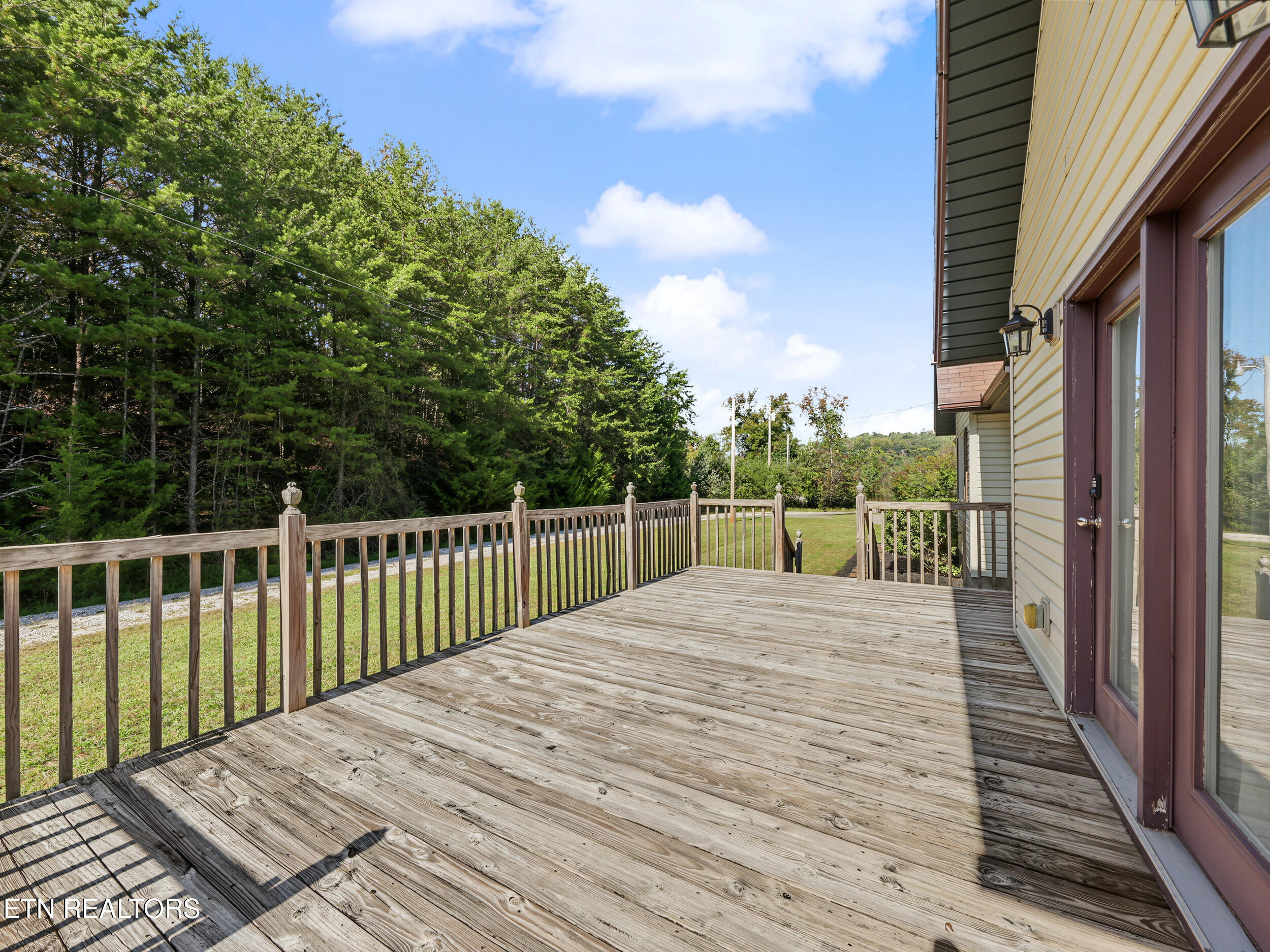 257 Mariner Point Road Lafollette TN 37766