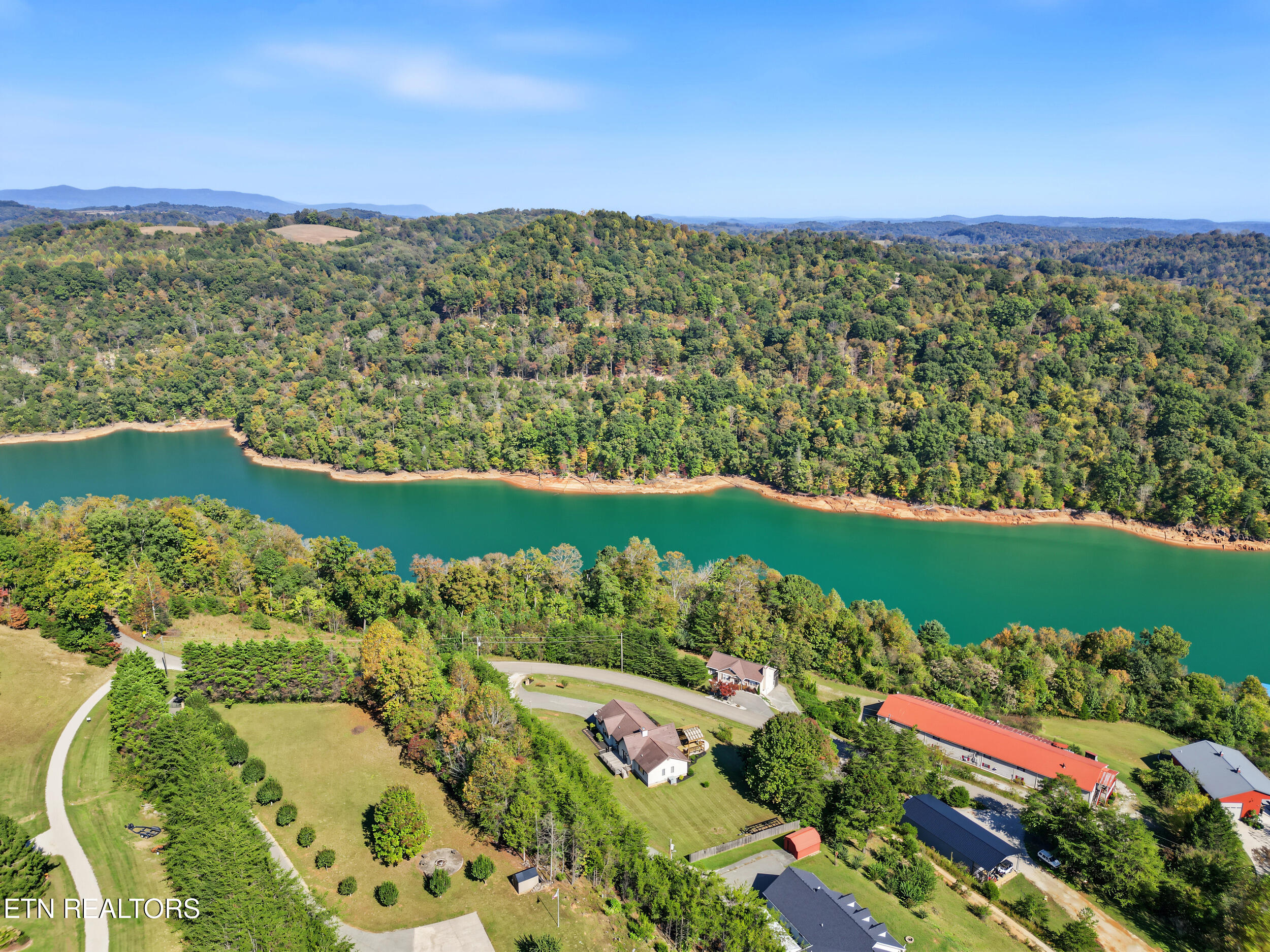 257 Mariner Point Road Lafollette TN 37766