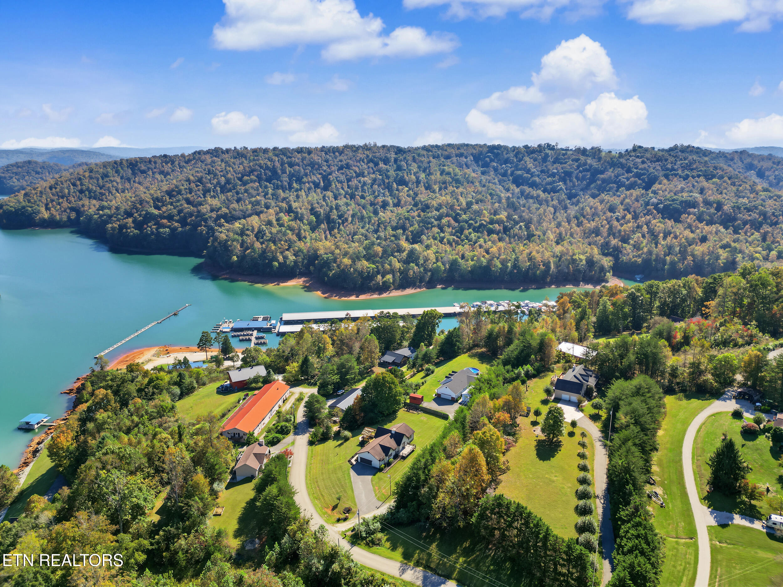 257 Mariner Point Road Lafollette TN 37766