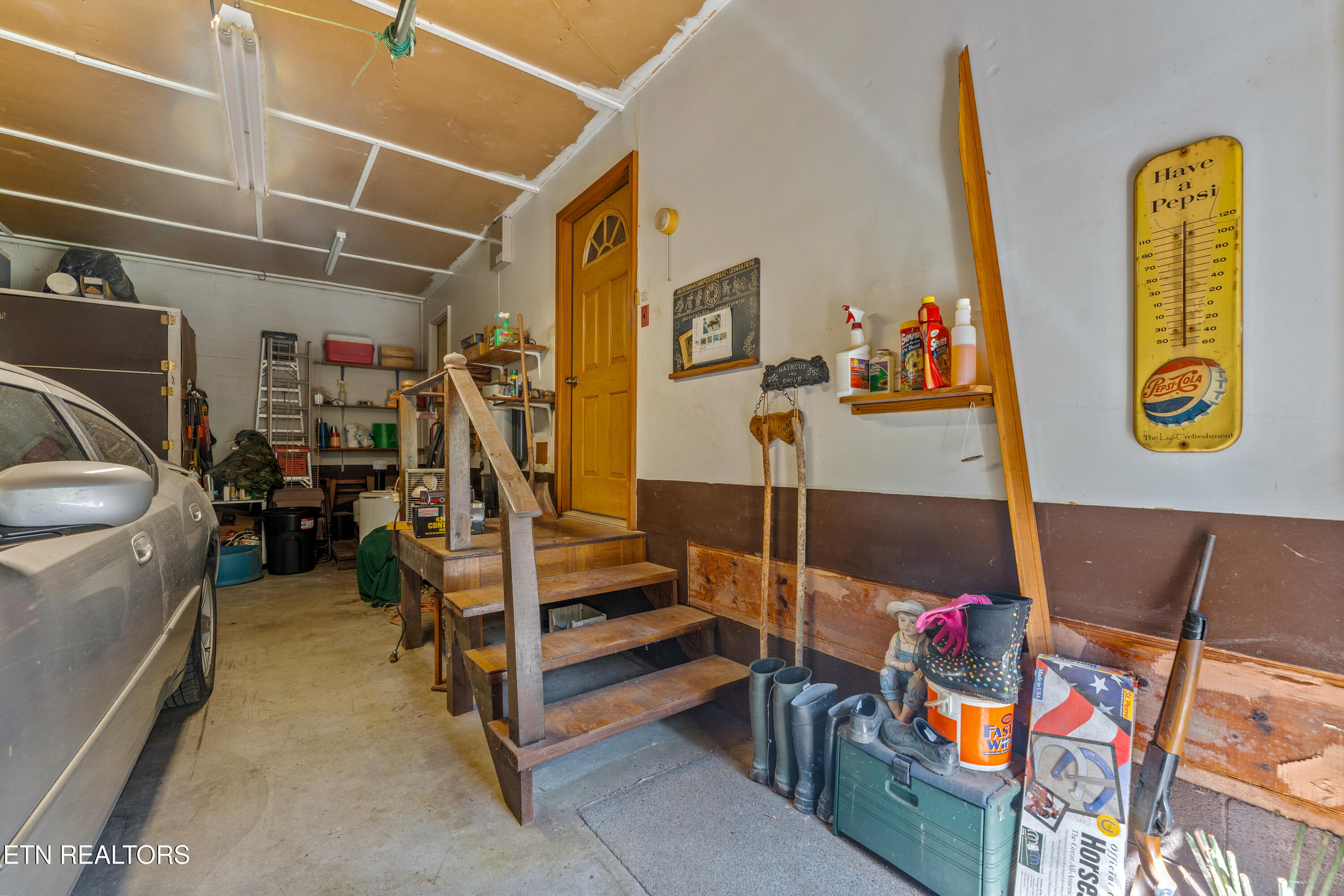 1688 E Wolf Valley Road Heiskell TN 37754