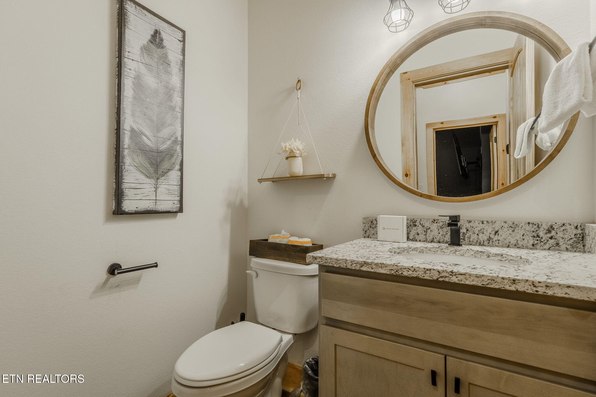 1130 Lee Cardwell Circle Pigeon Forge TN 37863