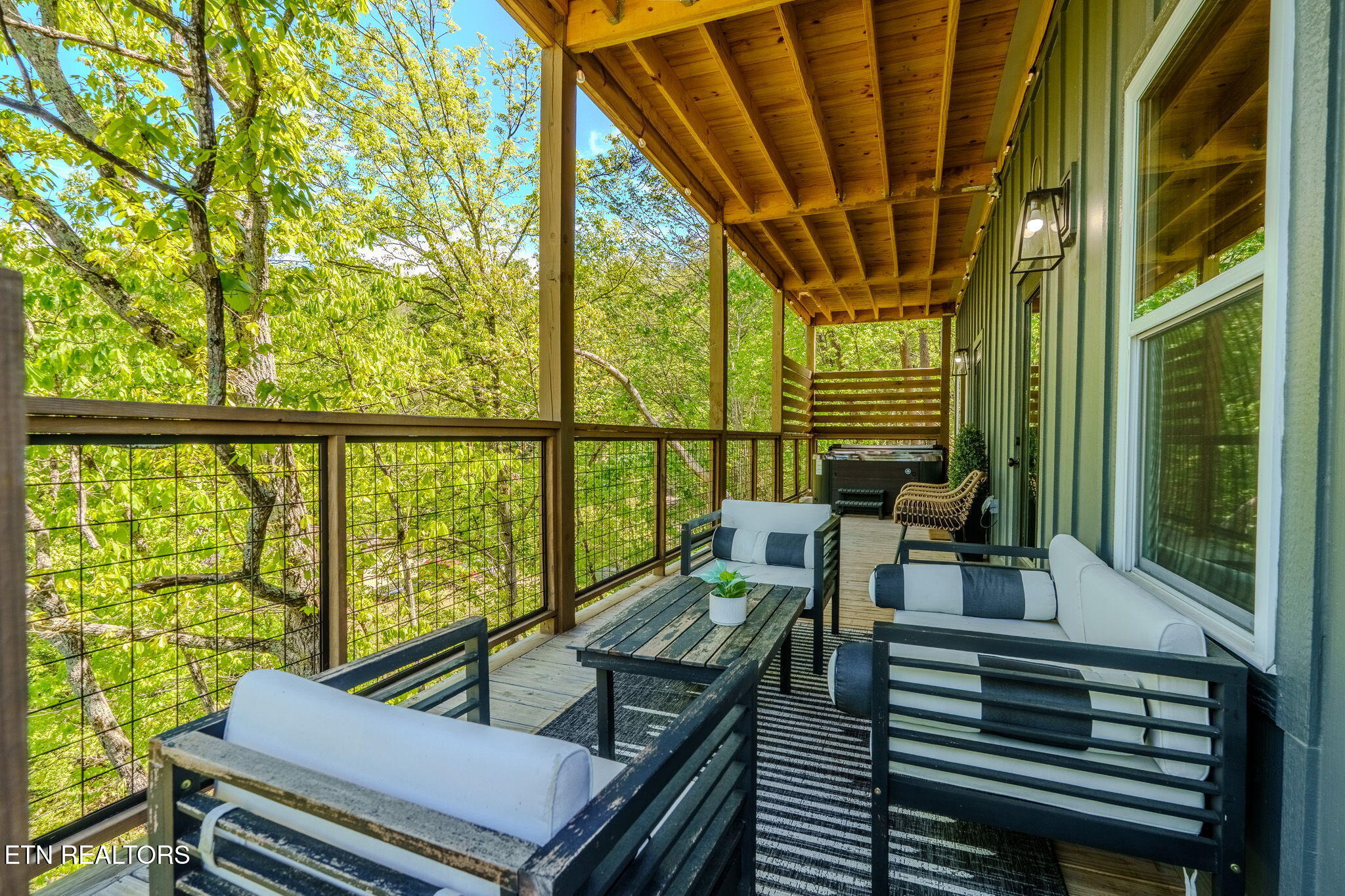 1130 Lee Cardwell Circle Pigeon Forge TN 37863