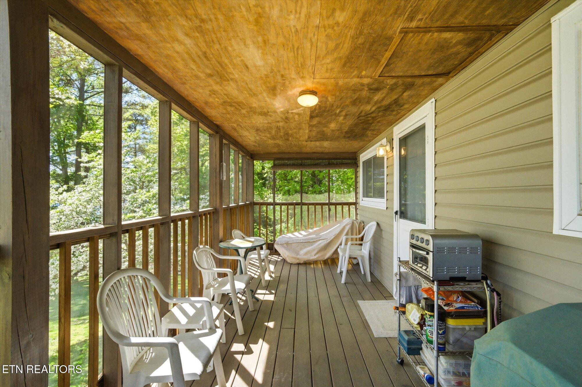 1547 Millstone Beach Road Dandridge TN 37725