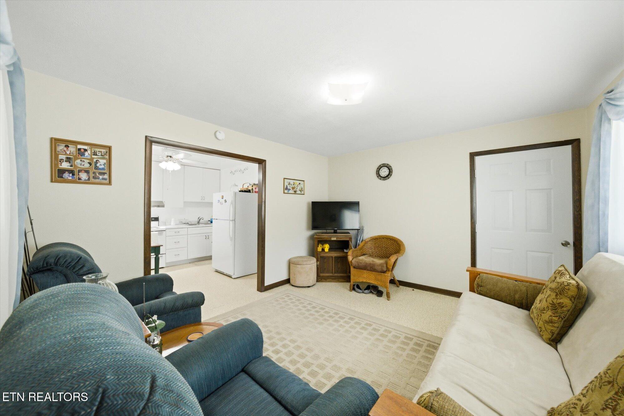 1547 Millstone Beach Road Dandridge TN 37725