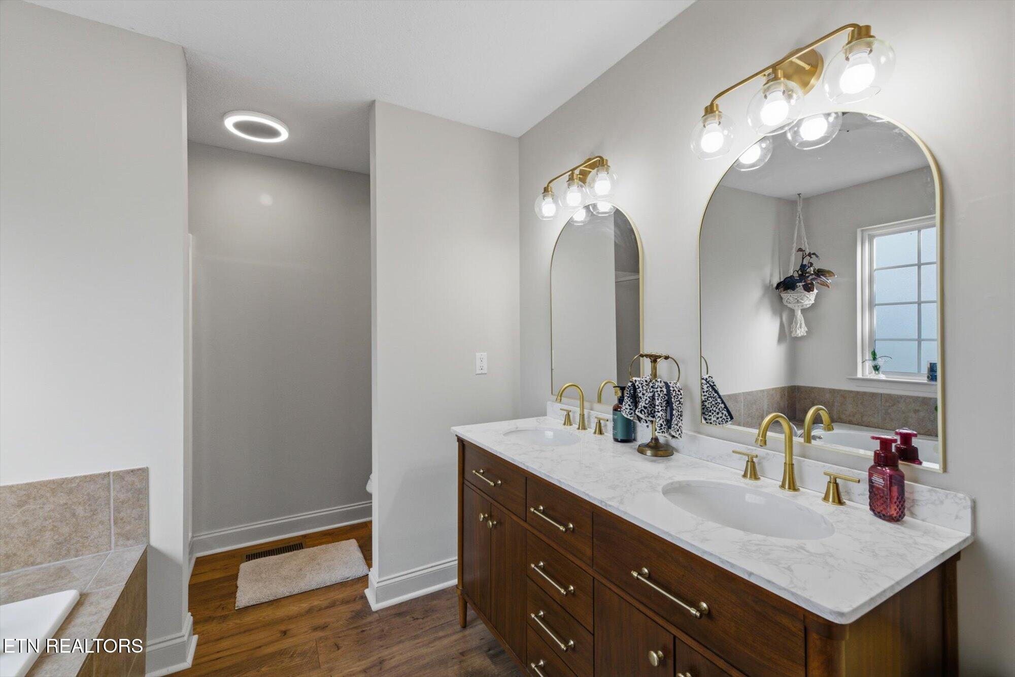 114 Brighton Farms Way Madisonville TN 37354