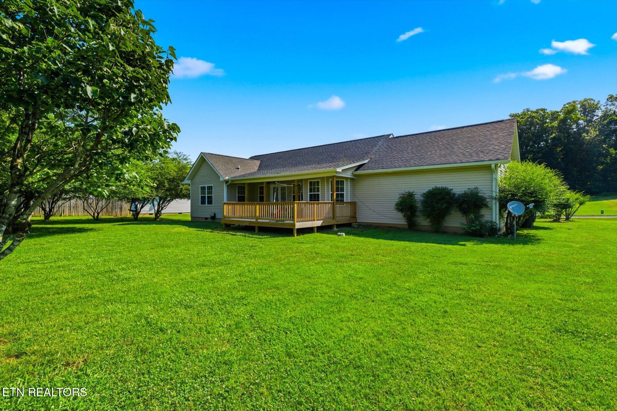 114 Brighton Farms Way Madisonville TN 37354