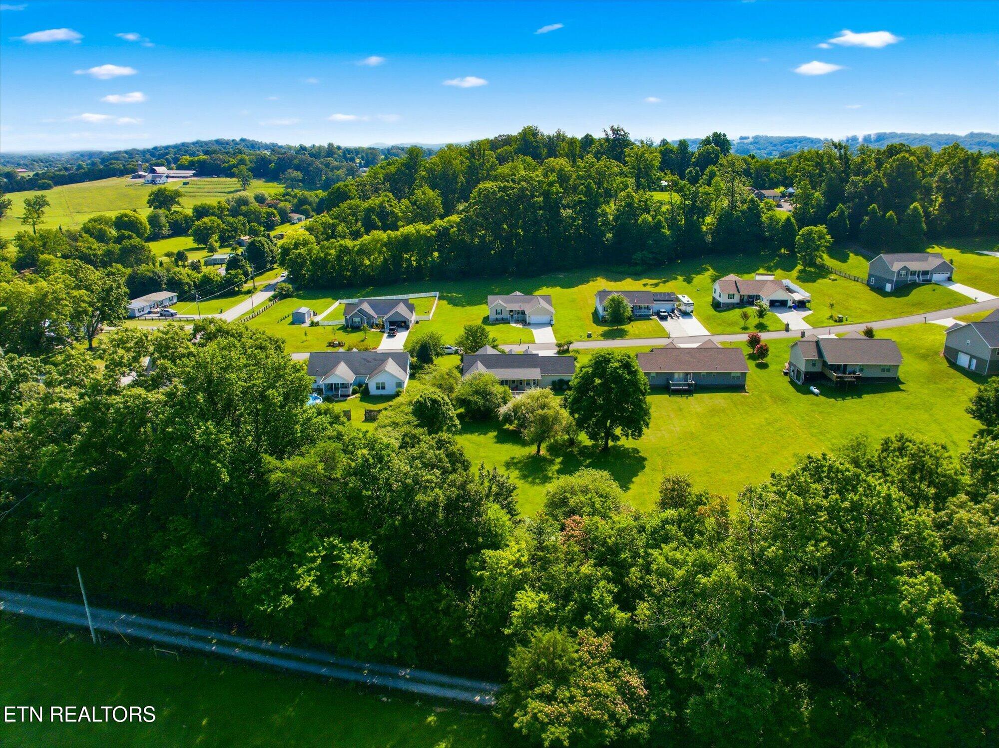 114 Brighton Farms Way Madisonville TN 37354