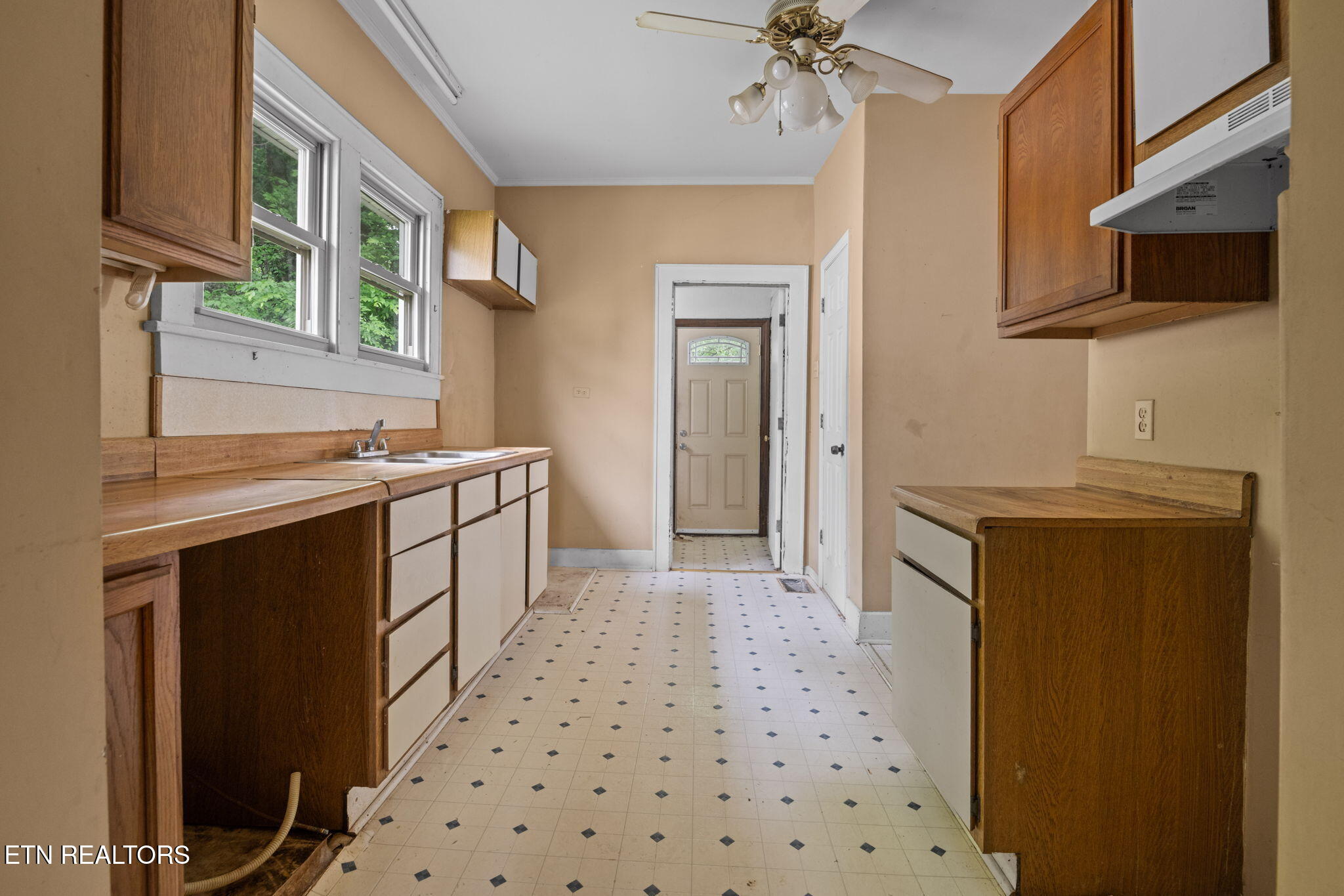 3131 Galbraith Street Knoxville TN 37921