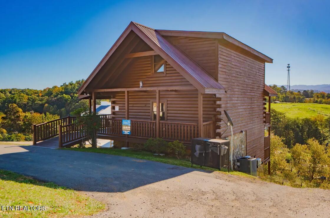 1571 Rainbow Ridge Road Sevierville TN 37862