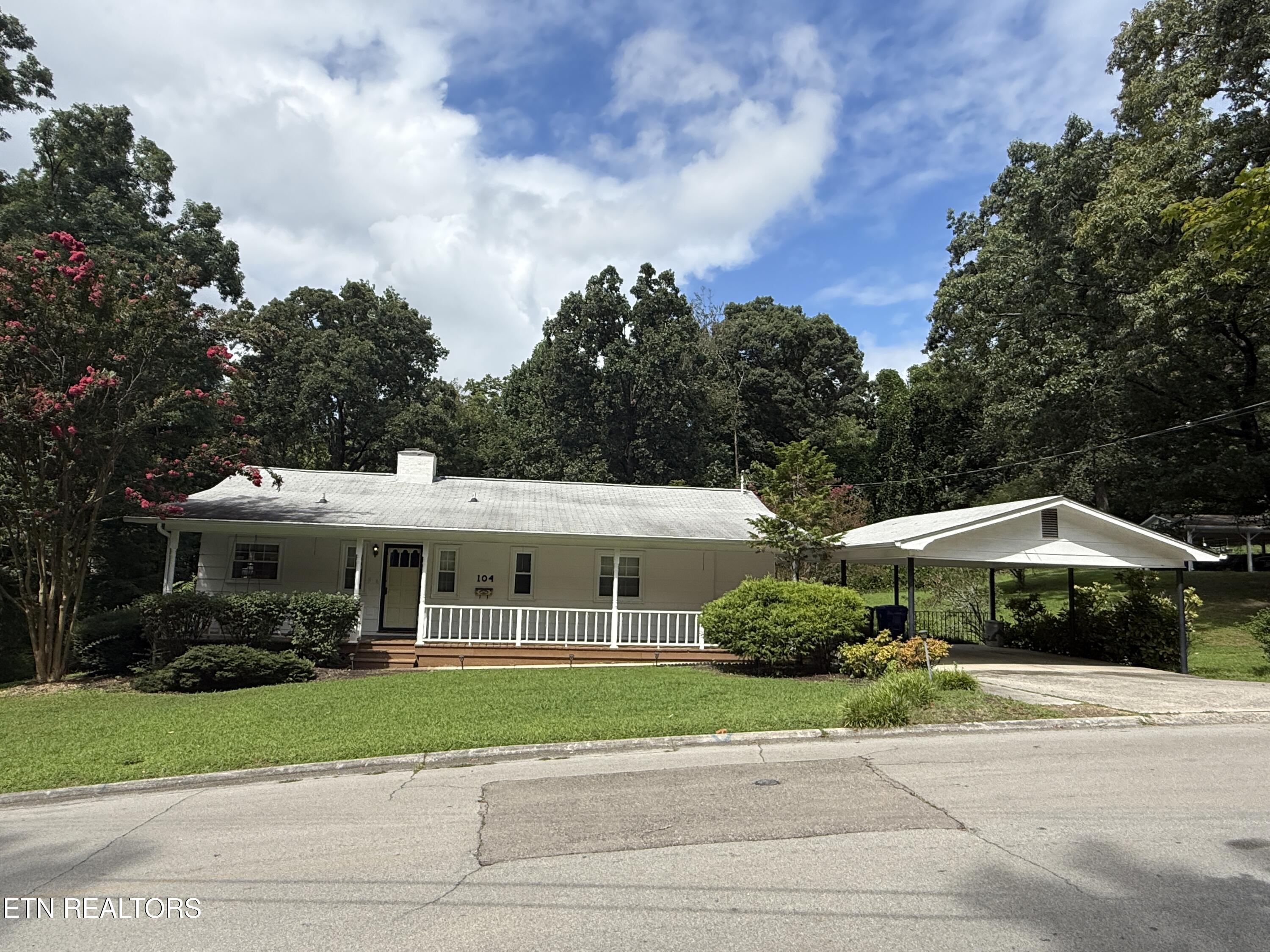 104 Pleasant Road Oak Ridge TN 37830