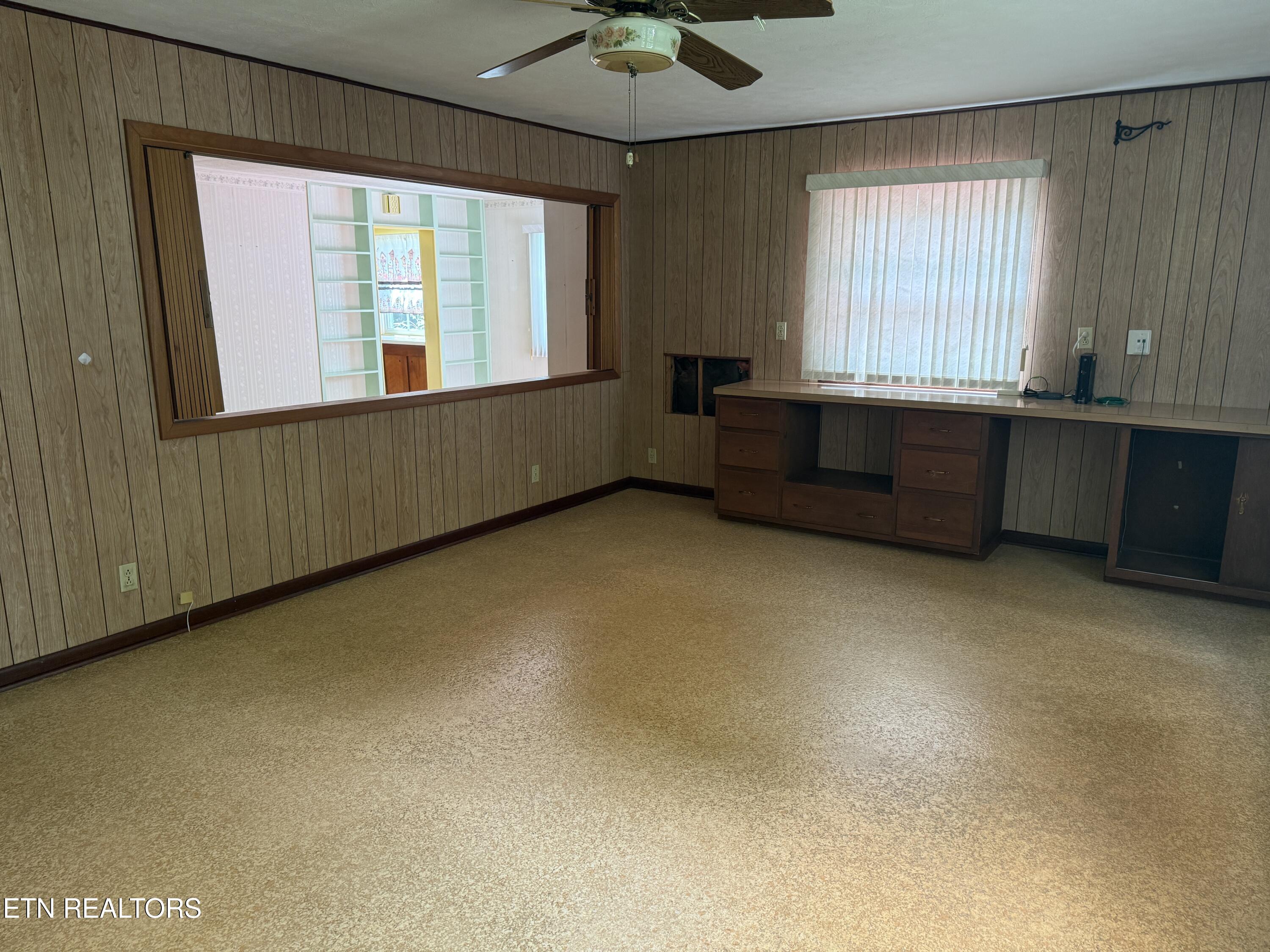 104 Pleasant Road Oak Ridge TN 37830