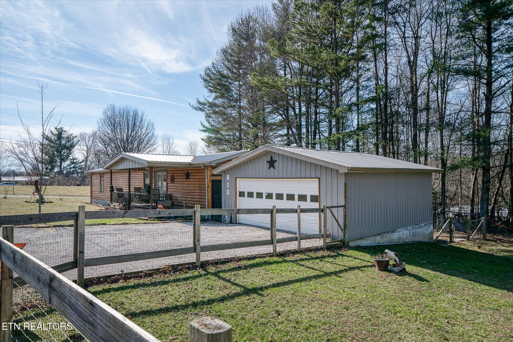 810 Mitchell Lane Jamestown TN 38556