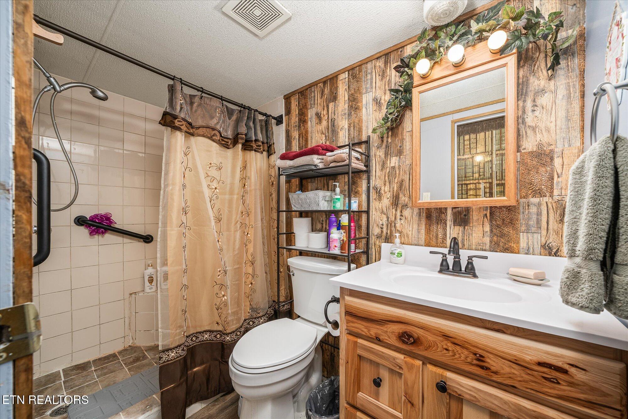 810 Mitchell Lane Jamestown TN 38556