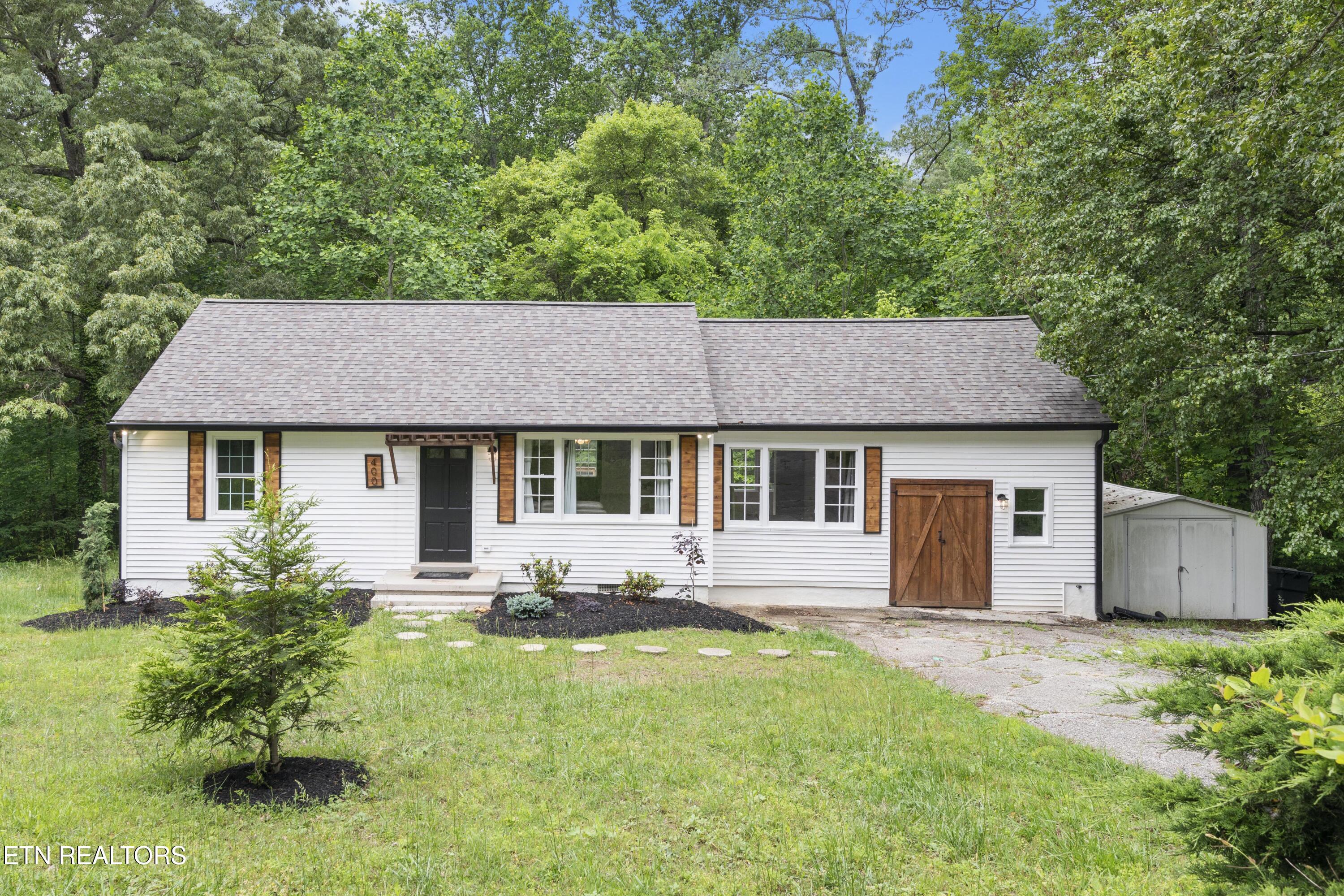 400 Oakcrest Road Knoxville TN 37912