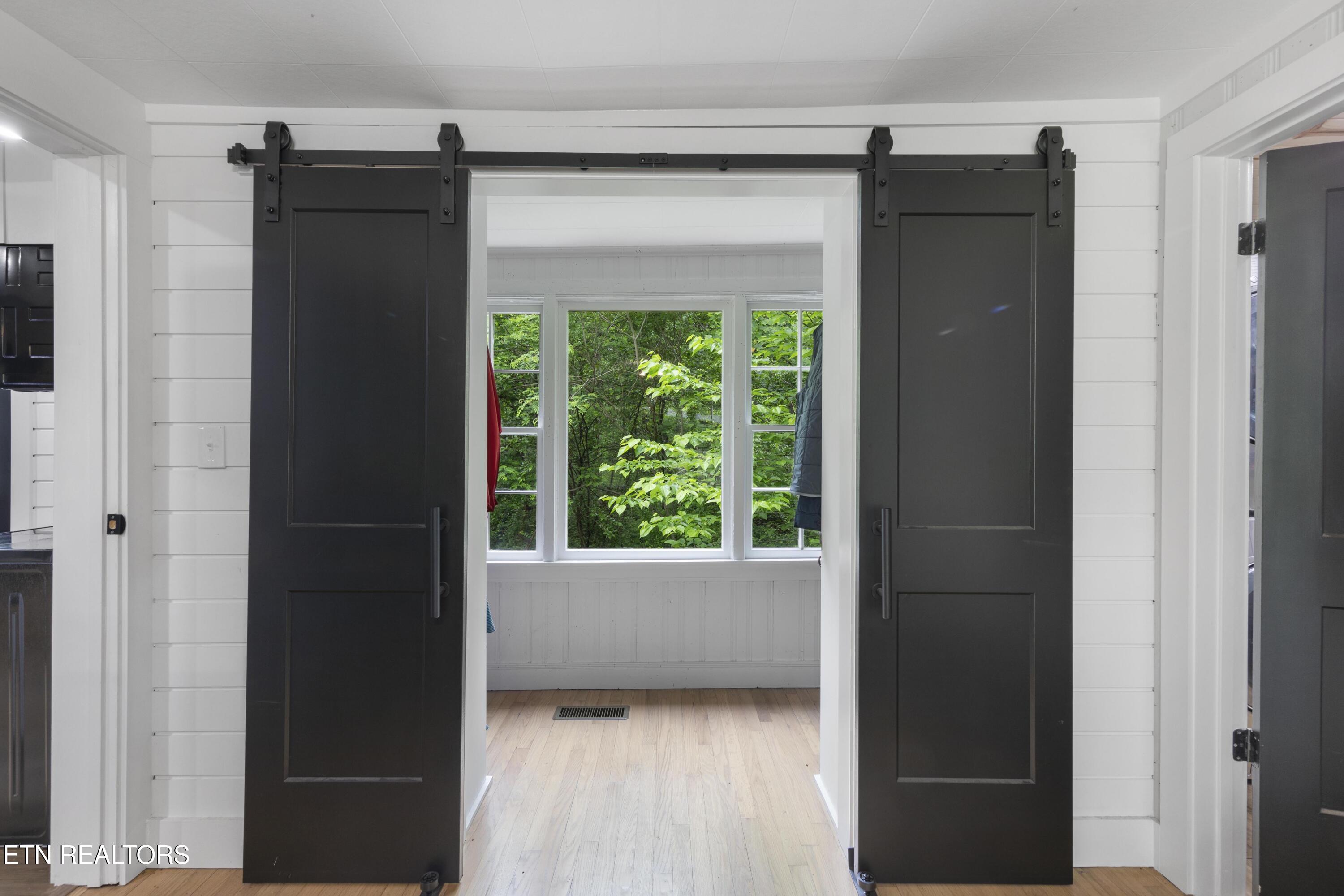 400 Oakcrest Road Knoxville TN 37912