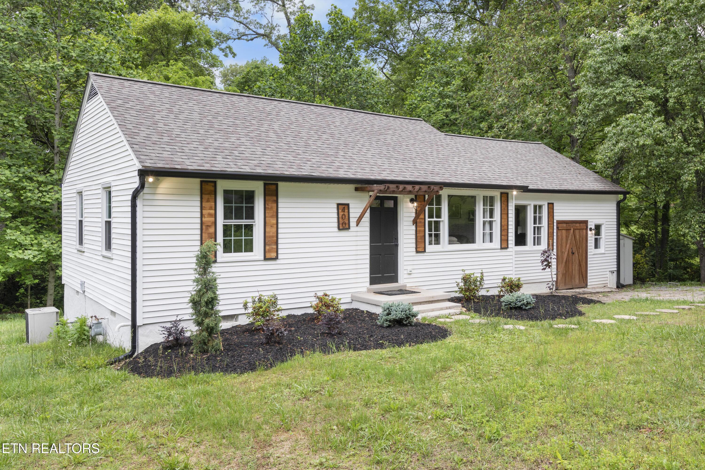 400 Oakcrest Road Knoxville TN 37912