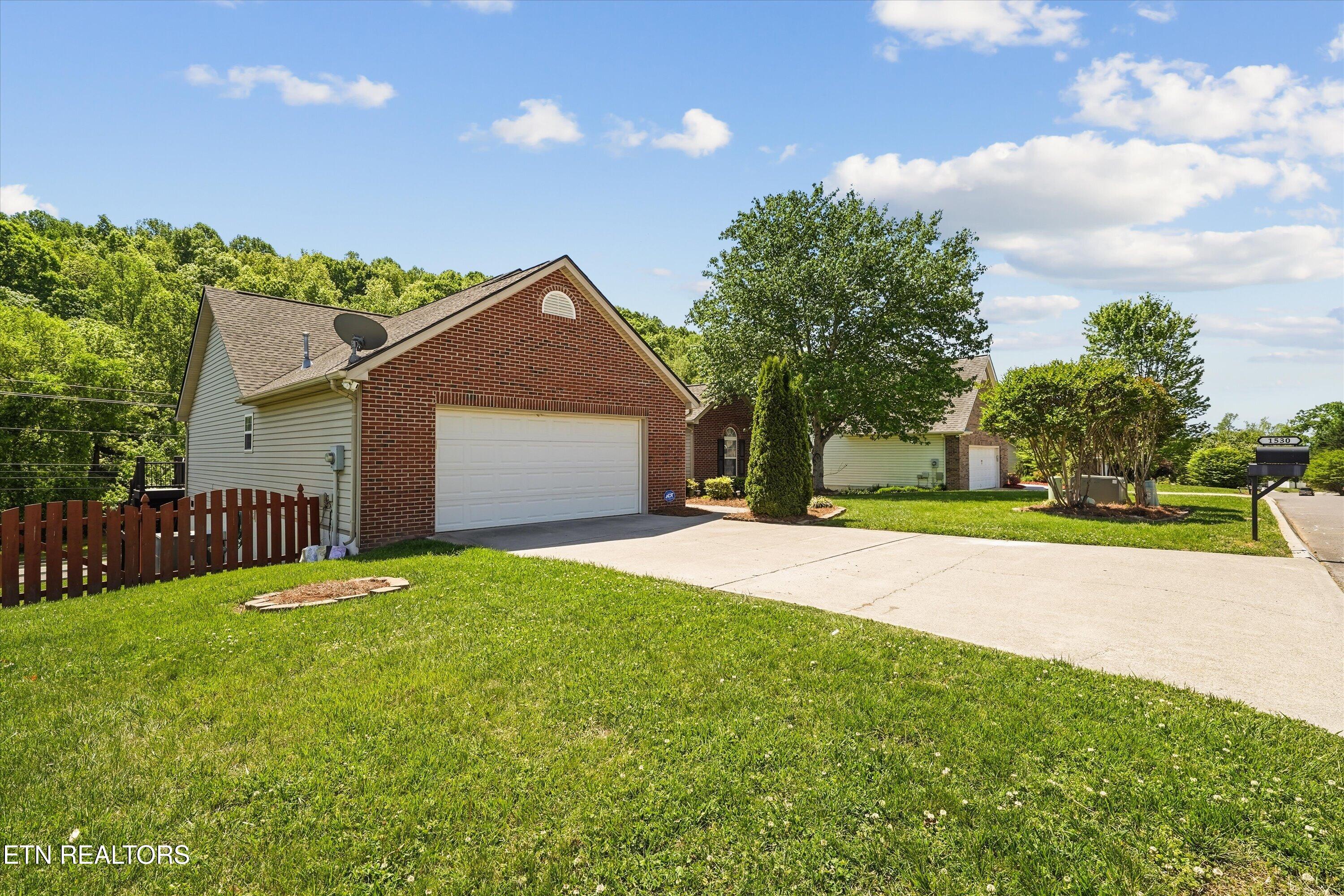 1530 Mandrell Drive Knoxville TN 37918