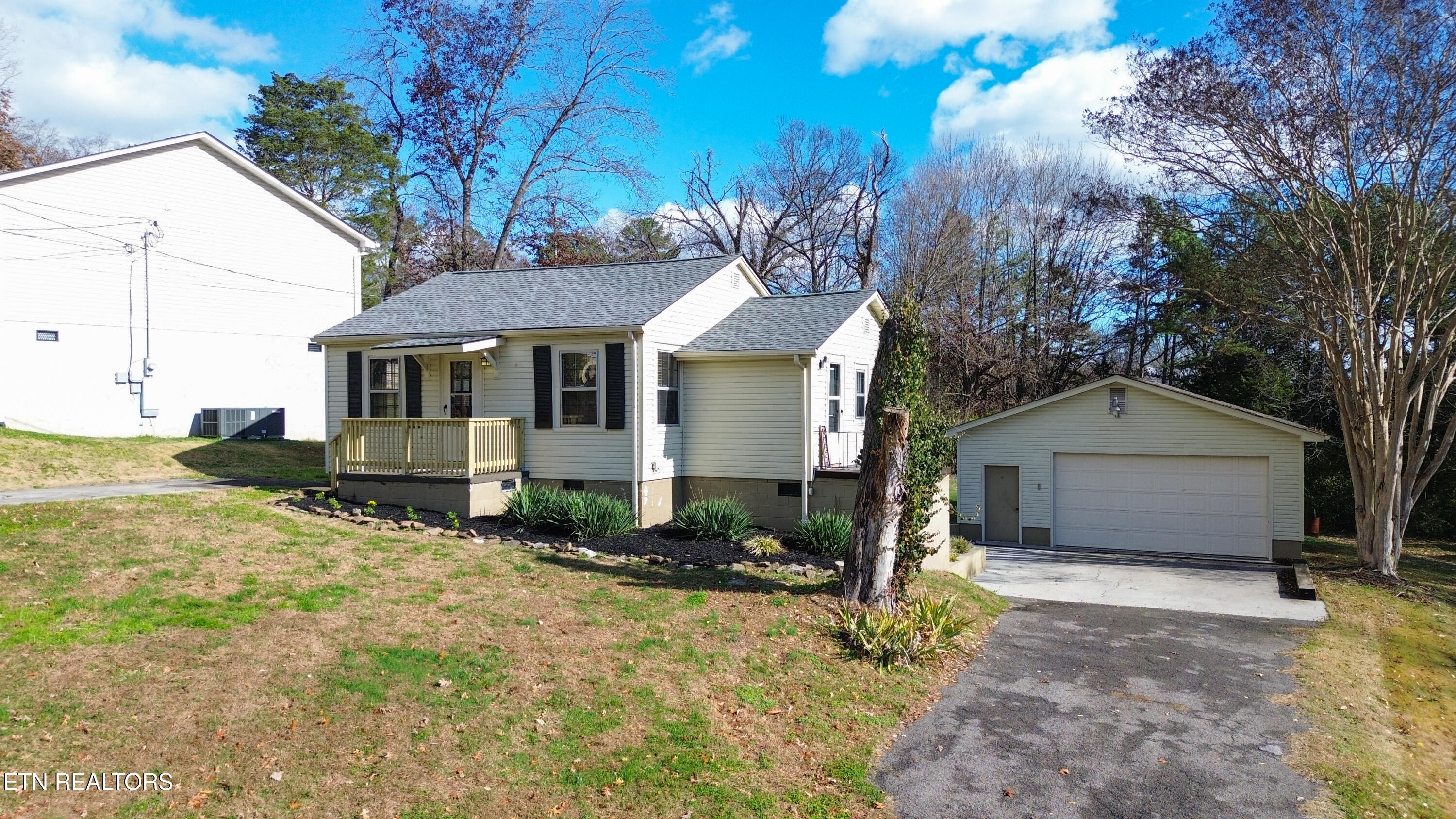 Knoxville TN, 6025 Glennifer Lane