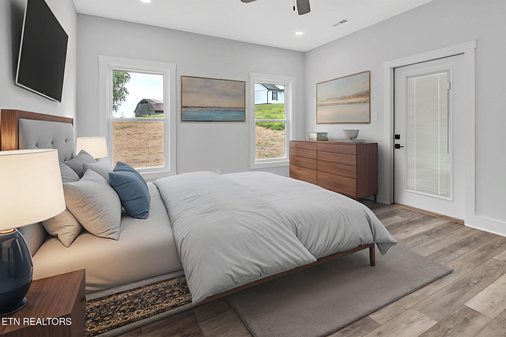 390 Hillvale Road Clinton TN 37716