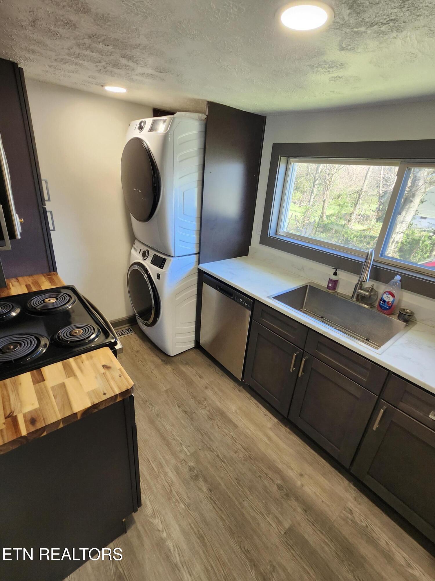 612 W Strang Street Rockwood TN 37854