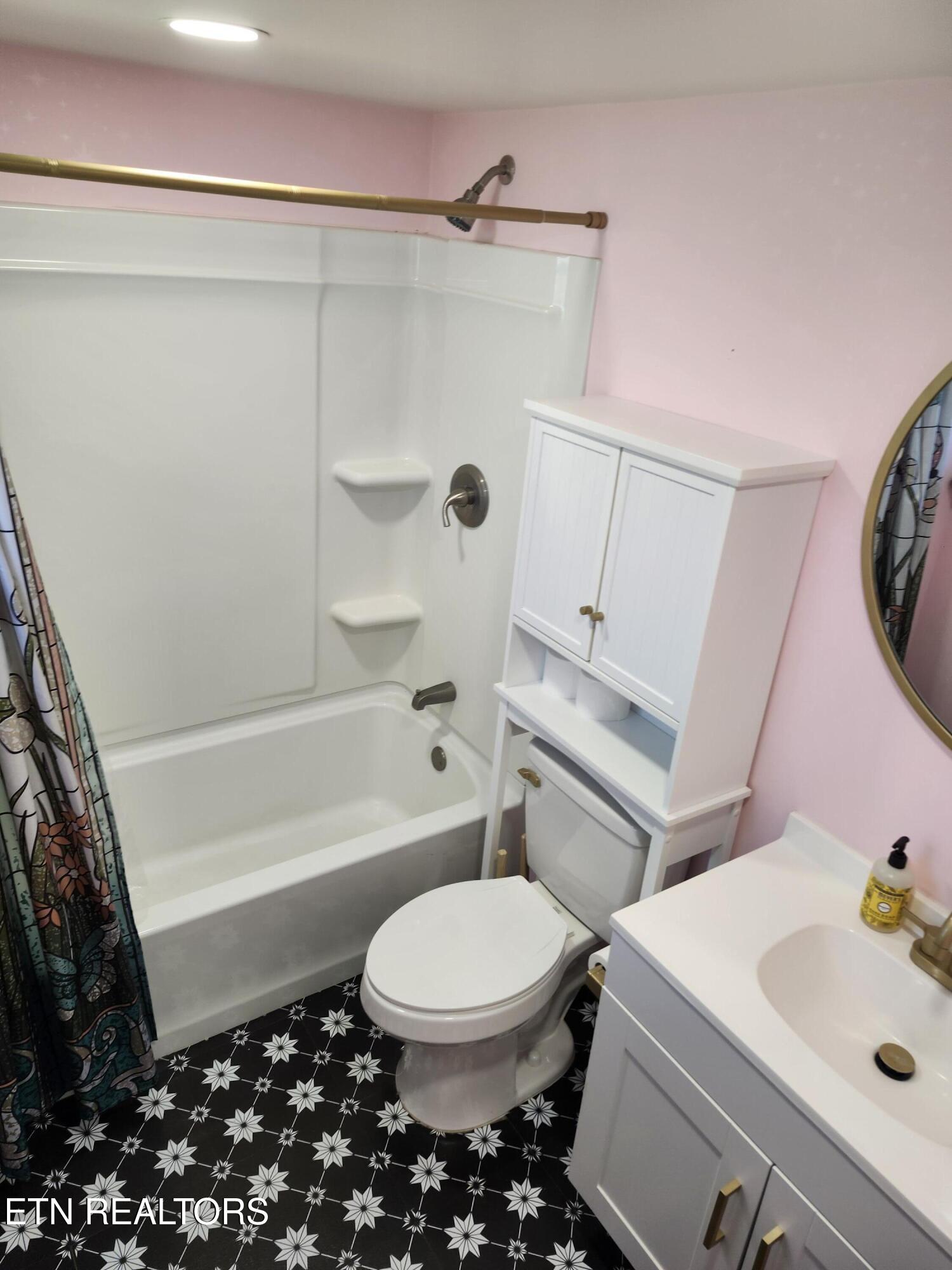 612 W Strang Street Rockwood TN 37854