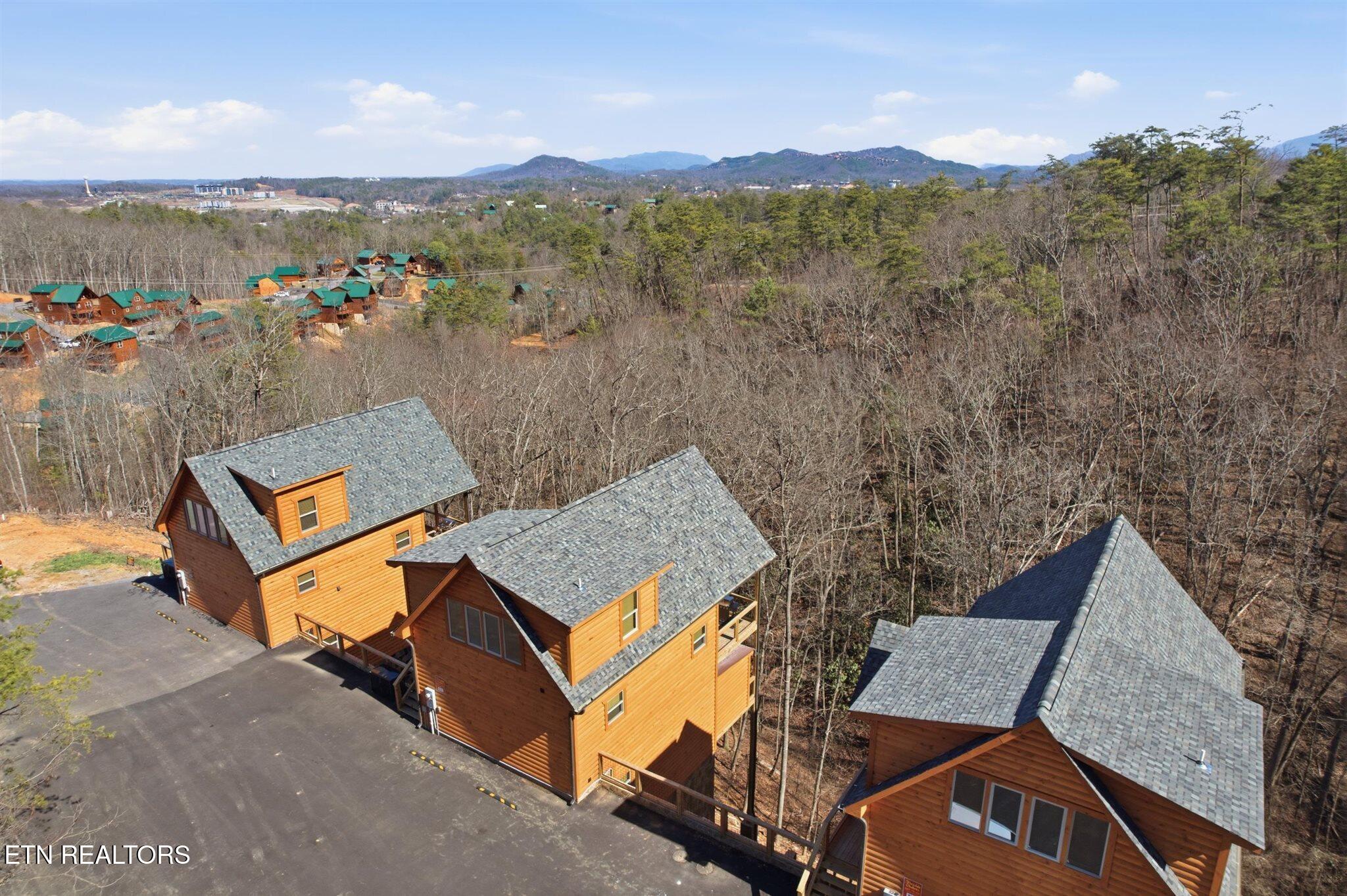 939 Pine Valley Way Sevierville TN 37862