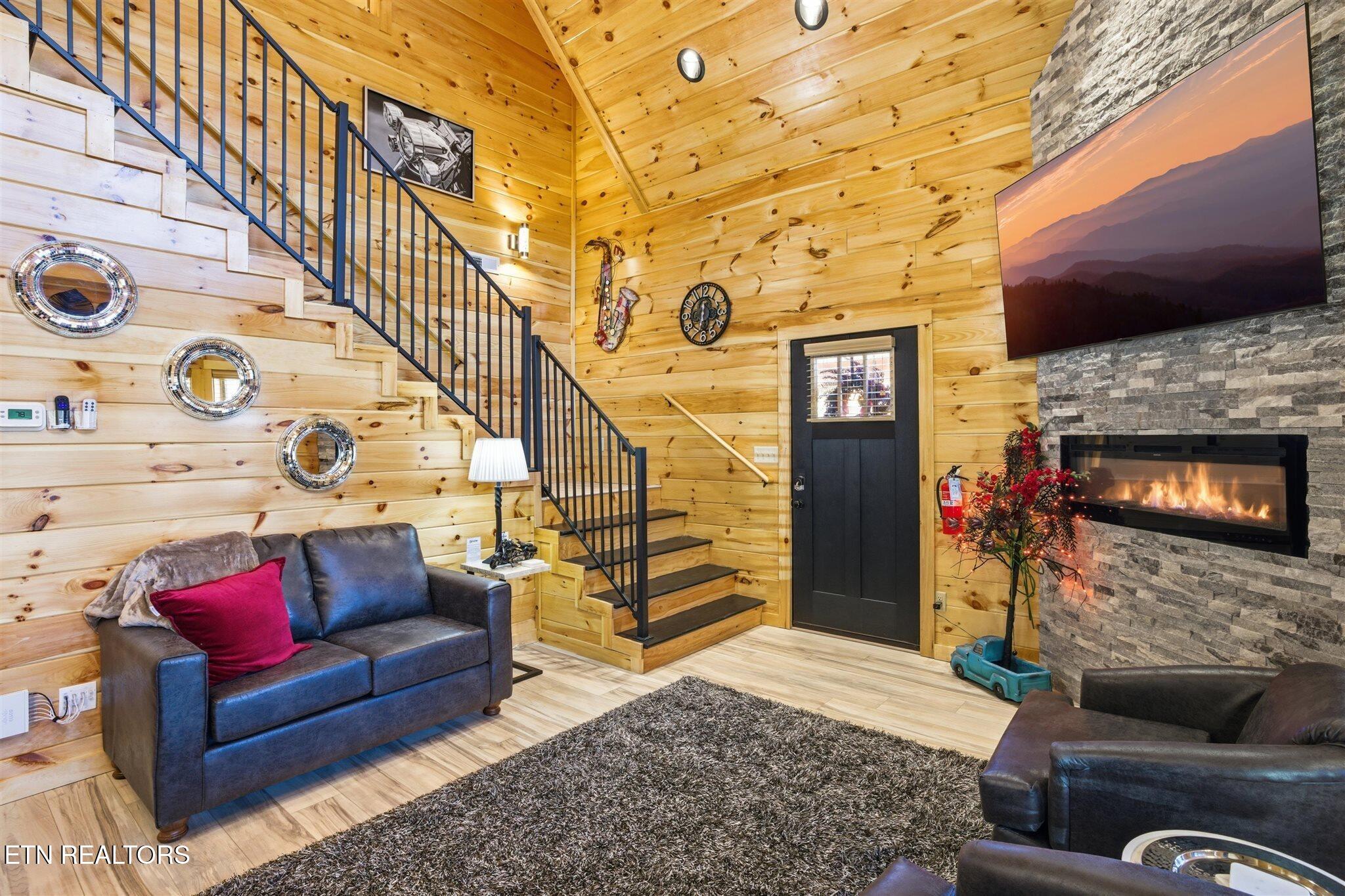 939 Pine Valley Way Sevierville TN 37862